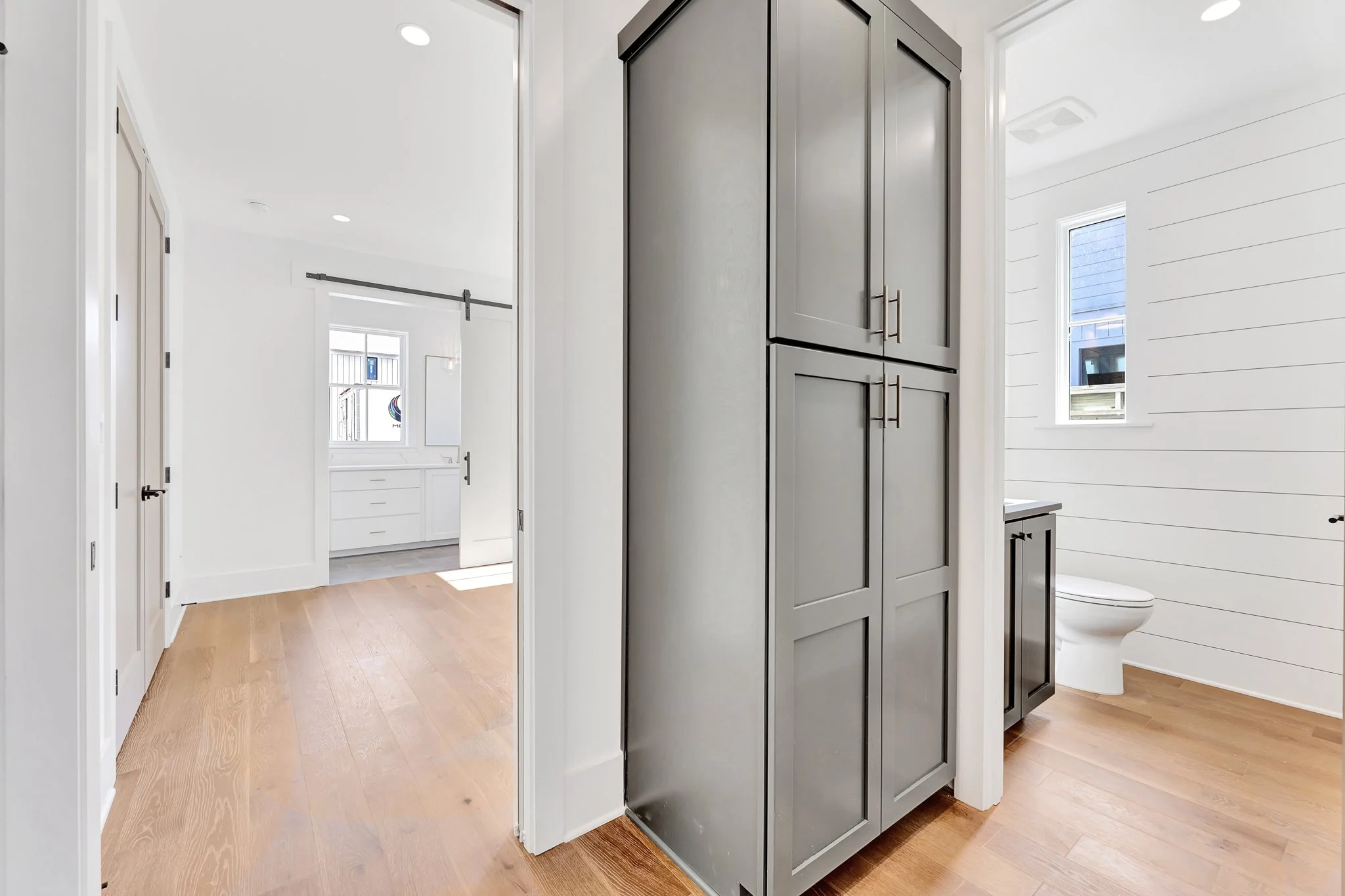 LaRuche_RealEstate_RSmith_245_High_Street-07.jpg