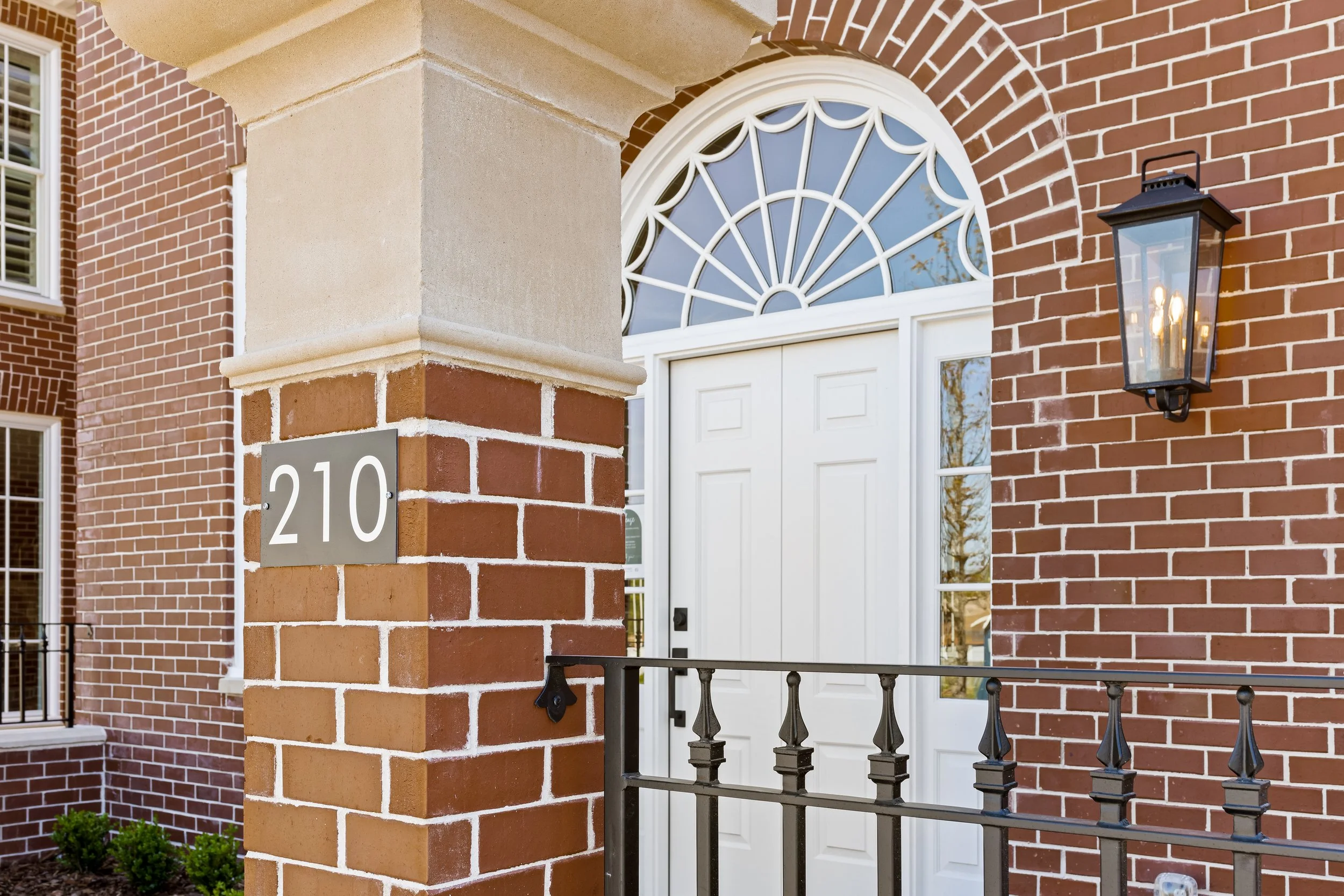 LaRuche_Builder_McKinney_210_3rd_Ave_Trilith-01.jpg