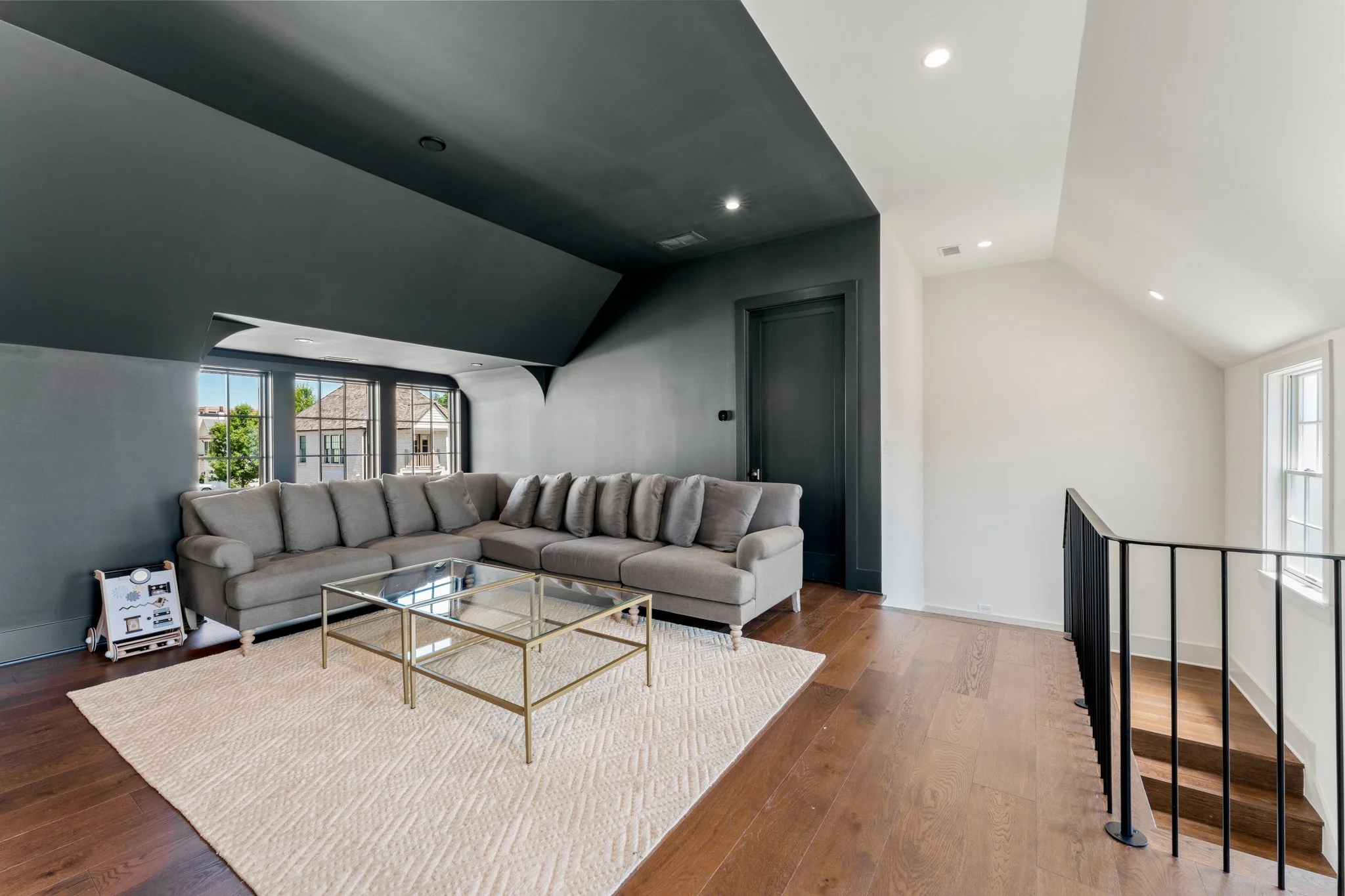 LaRuchePhoto-McKinneys-195-2ndStreet-25.jpg