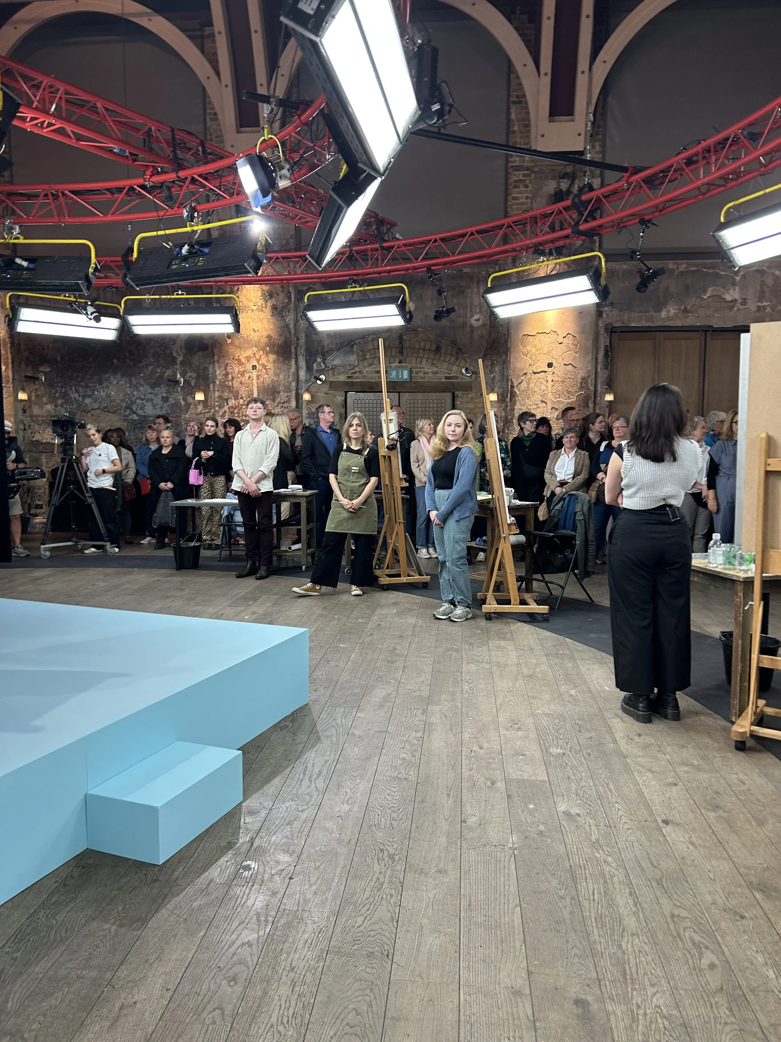 Contestants and audience at the semi finals