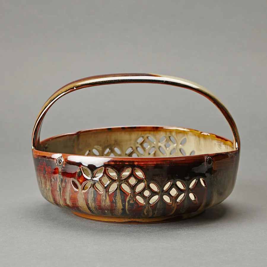 Miraku Kamei XV Sweets tray (kashiki), bridge handle and shippo design openwork Stoneware 6 x 9 x 8.25" XV121 with wooden box
