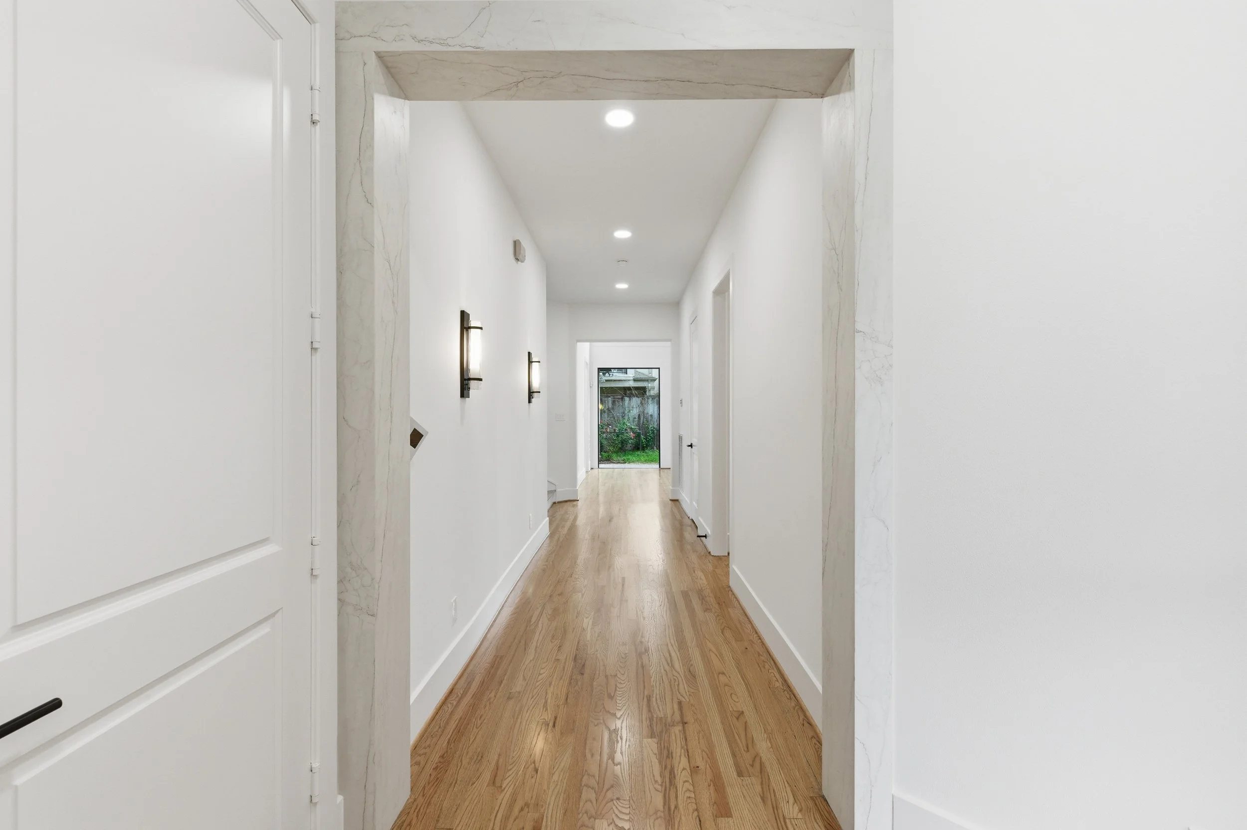 7610 E Jordan Cove 06.jpg
