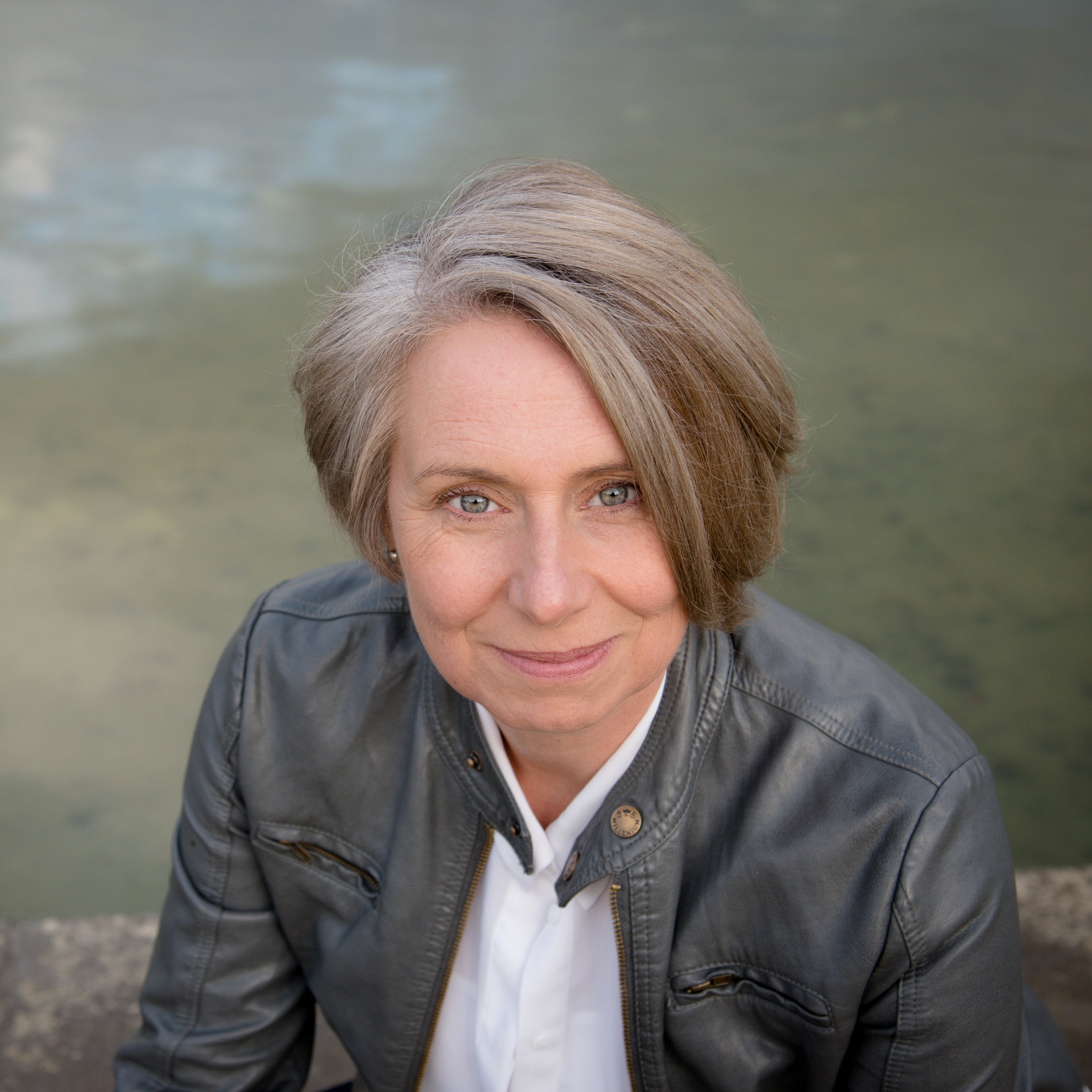 Leslie W. Brussels, Belgium – TEEN COACH LESLIE