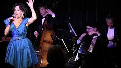 Twist swings it in French with their show C'est Magnifique!