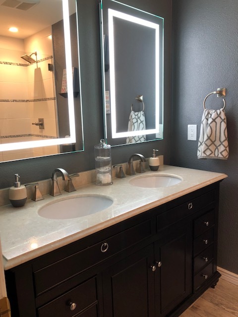 Mineral Drive | Guest Bathroom