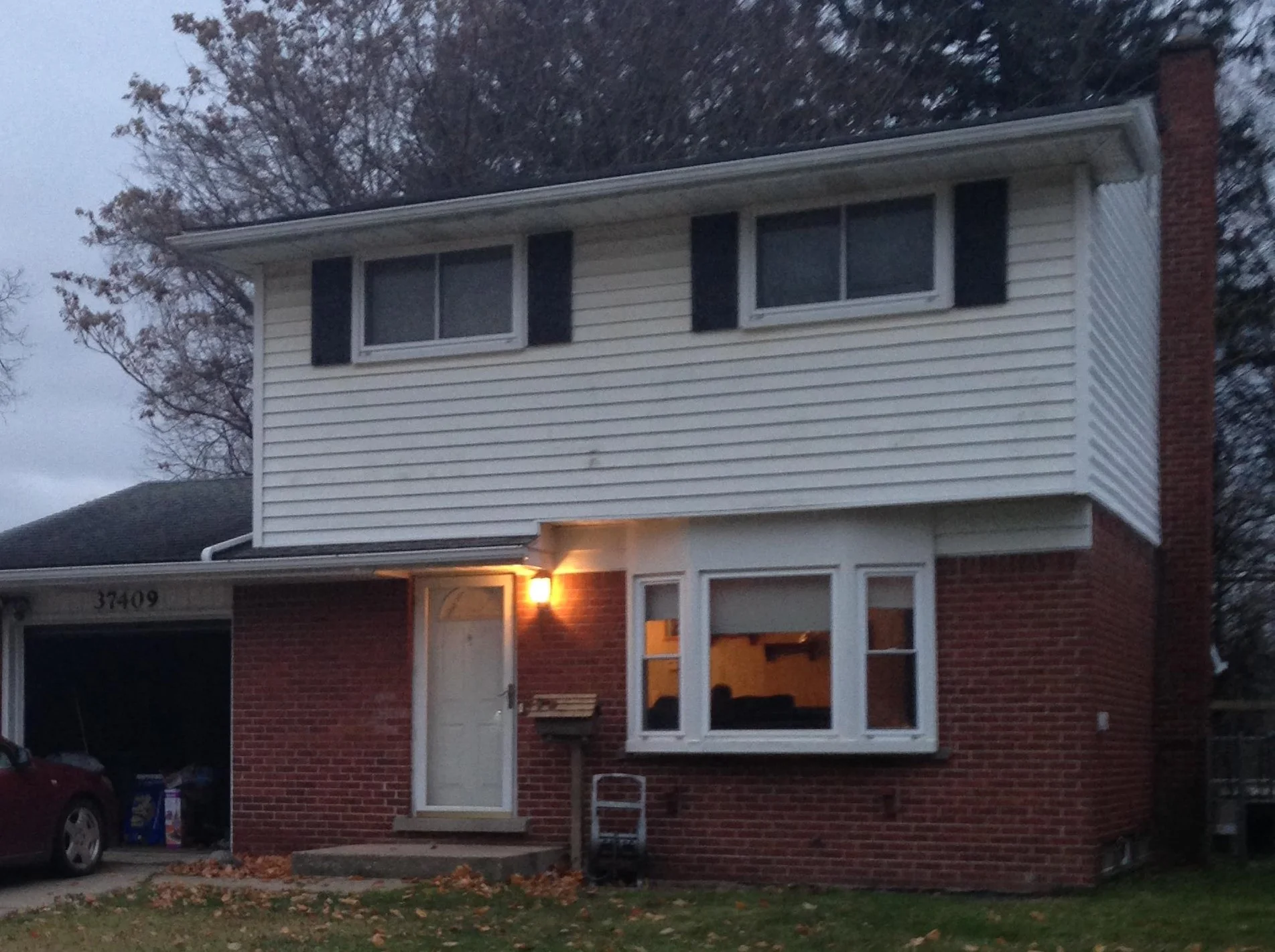 Walnut- Taylor - $83,000 DOM 6 / Sold for $3,000 over asking price / 4 Showings