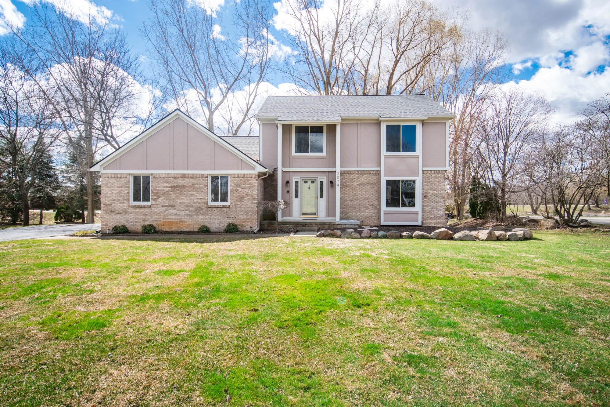 Cumberland Dr, Brighton - $345,000 DOM 5 / Sold for over asking price / 16 Showings