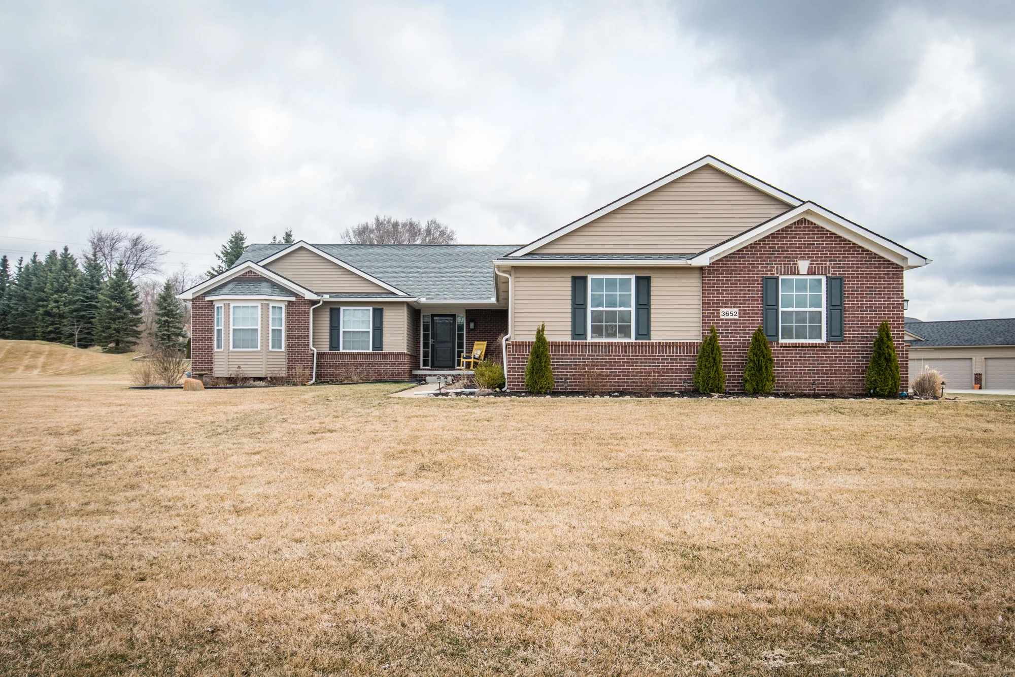 N. Quarry Creek, White Lake - $330,000 DOM 55 / Sold for 100% of asking price / 10 Showings