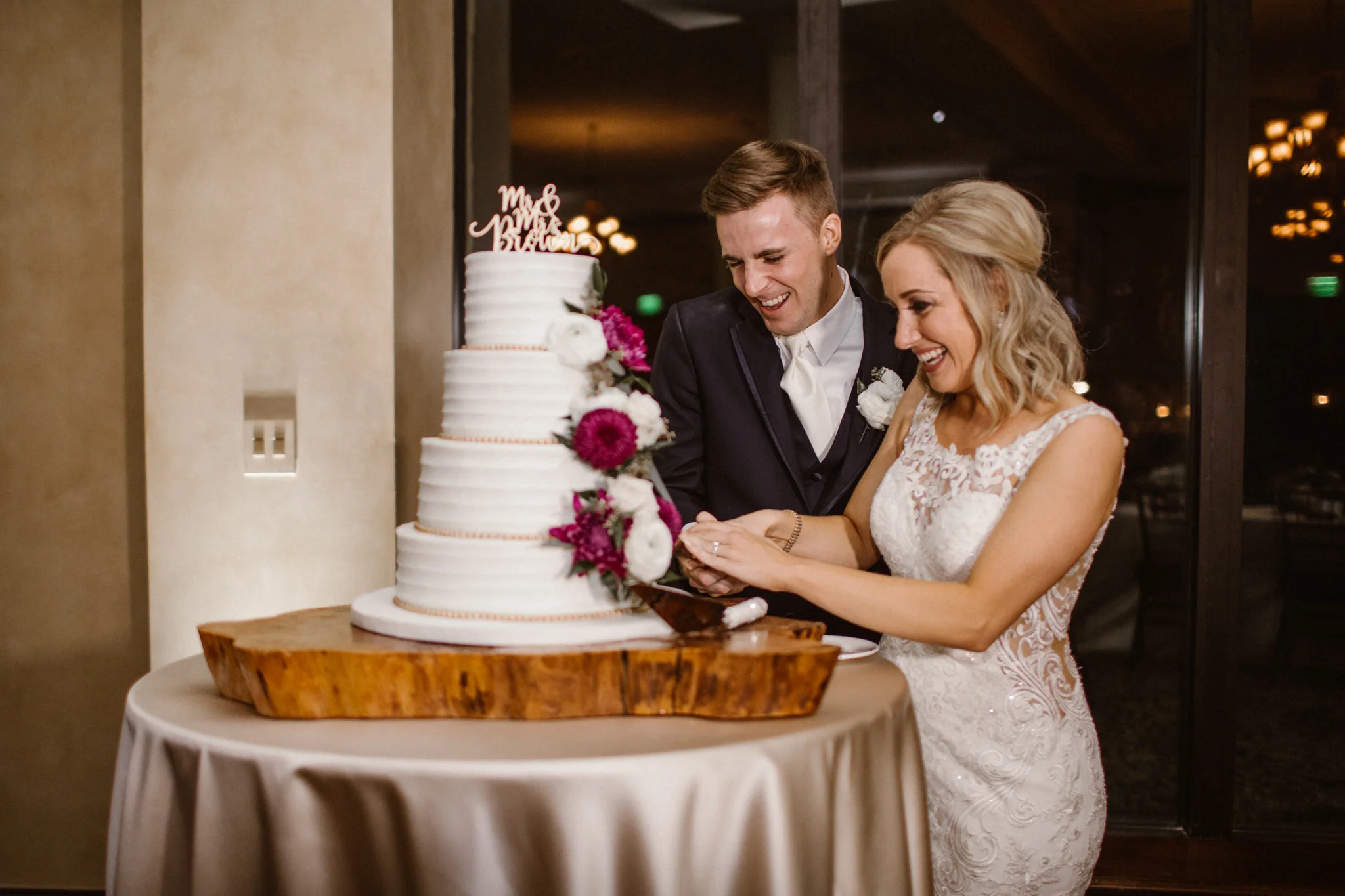 brown wedding_preview _43.jpg