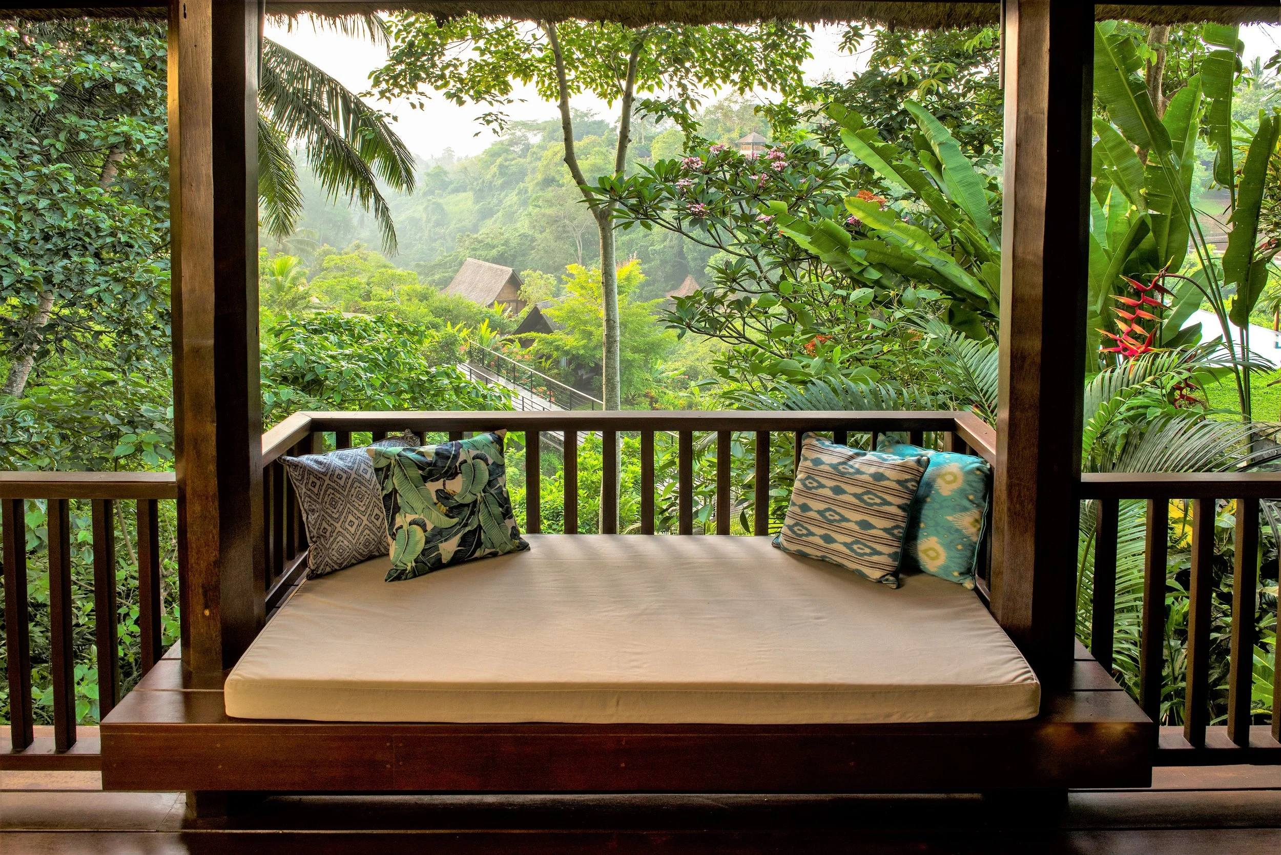 #5 Treehouse - 3.jpg