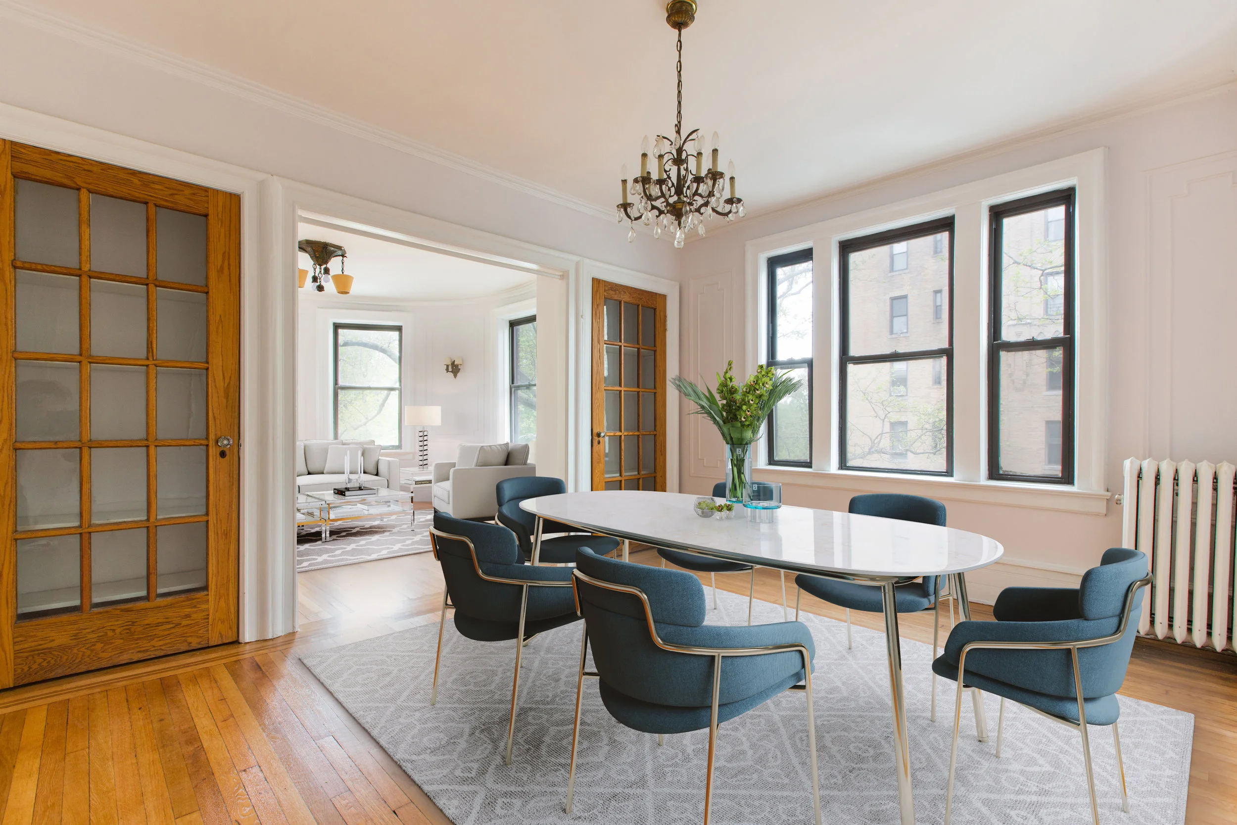 Jim_310 Windsor Place_Dining_room_staged.jpg