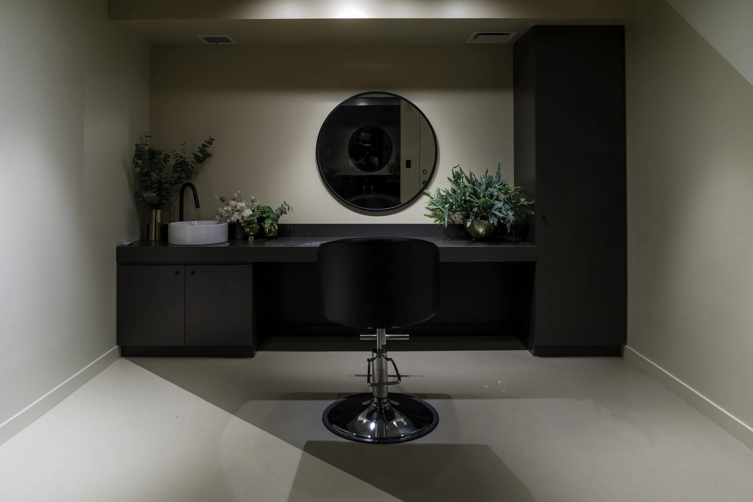 TheParlor_Credit-JudeGoergen-255.jpg