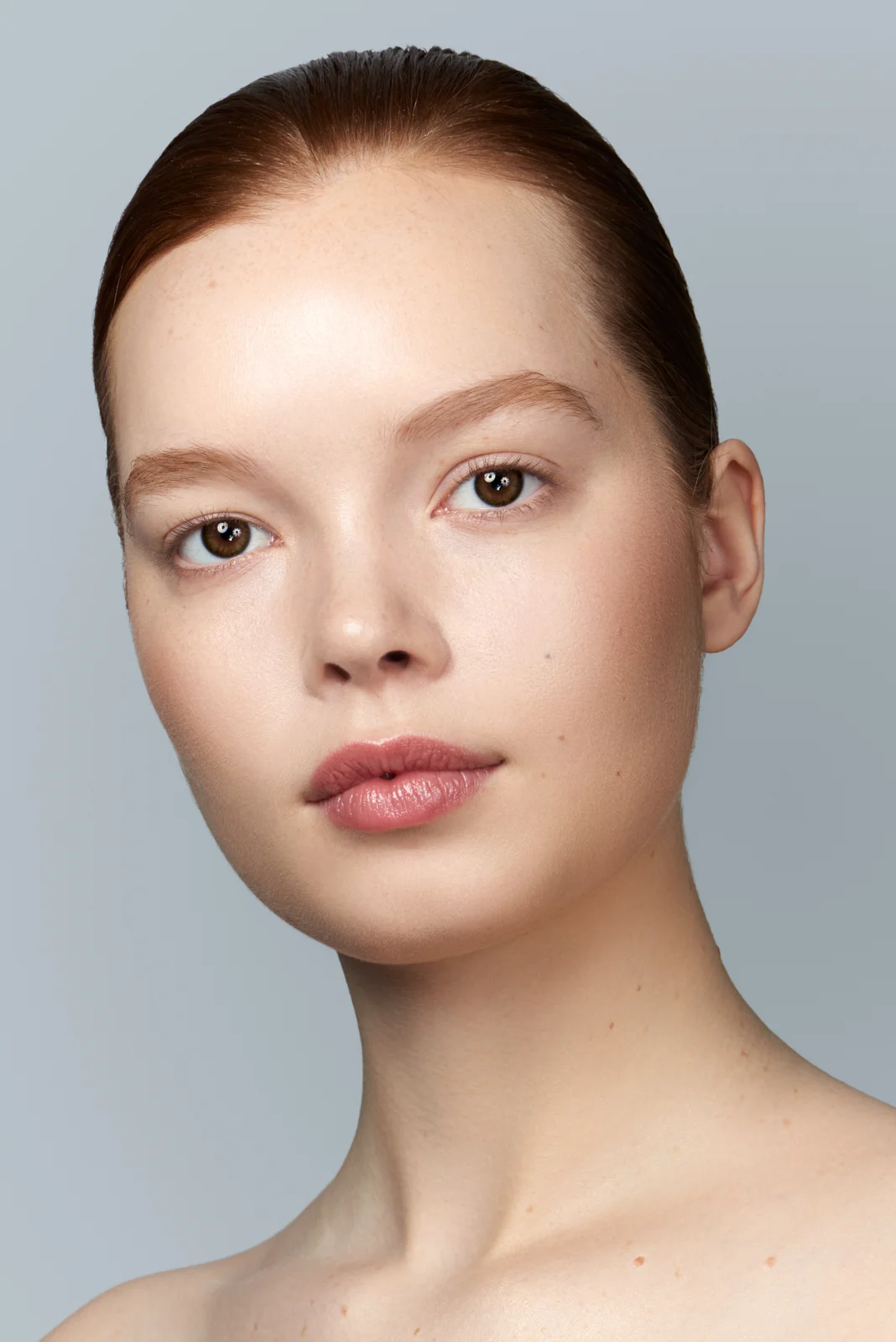 Anastasia1_647_Cropped.jpg