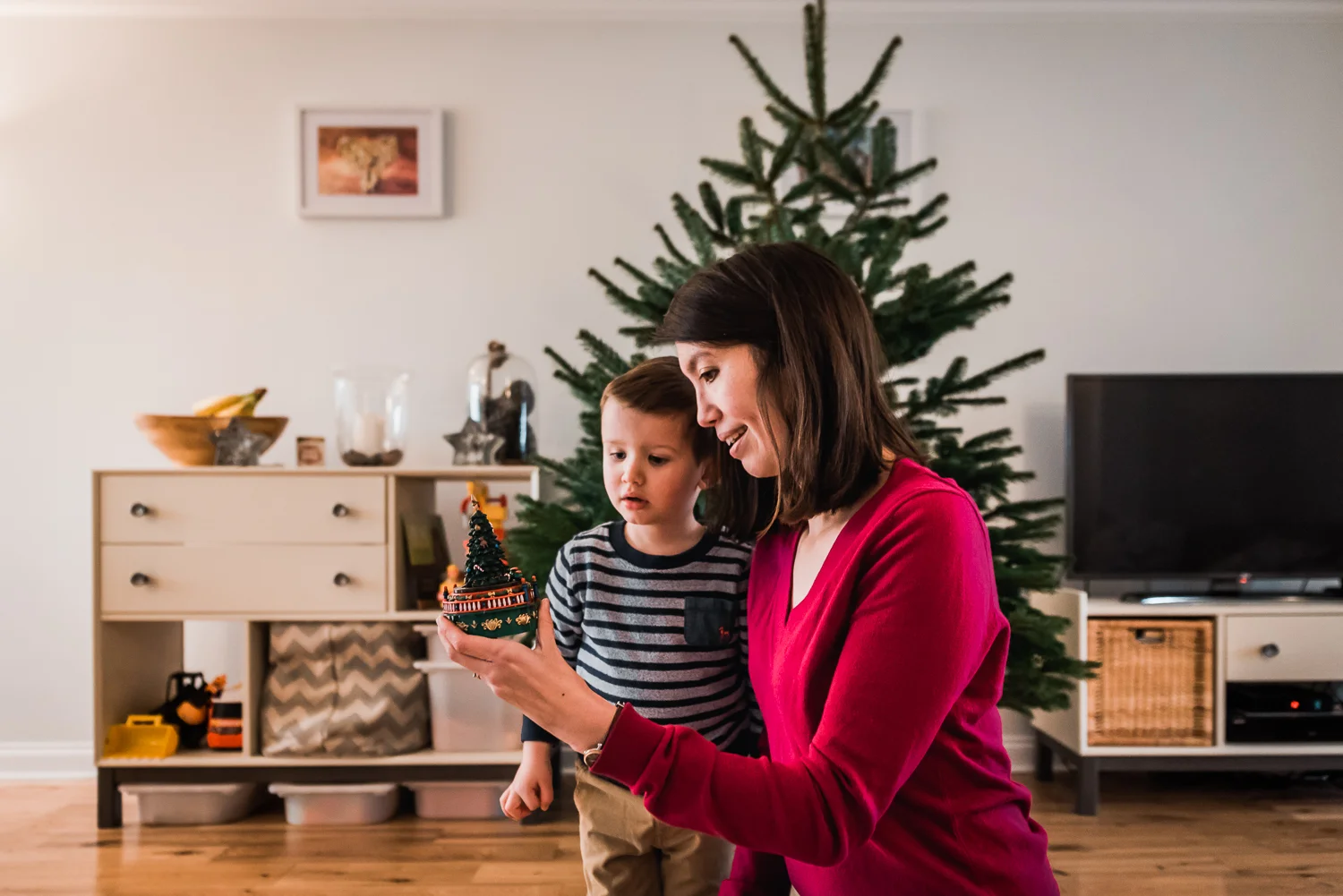 A Christmas Storytelling Session | Photography Gifts &amp; Ideas | Cambridge Family Documentary Photographer