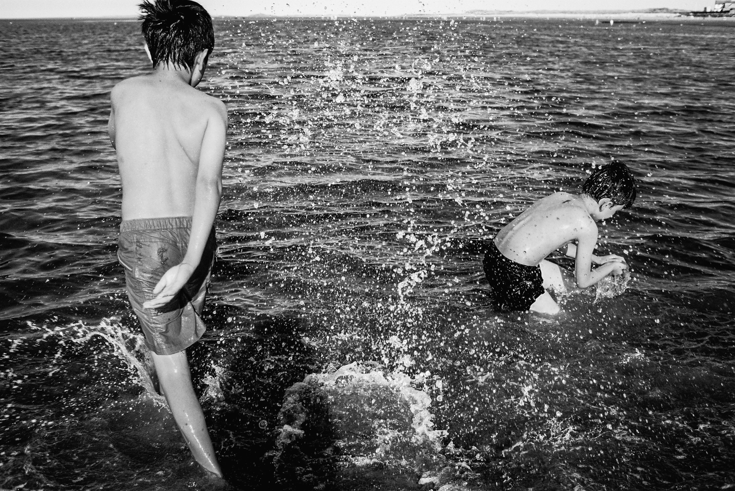 film_photography_documenting_childhood_summer_by_family_photographer_diana_hagues_5.jpg