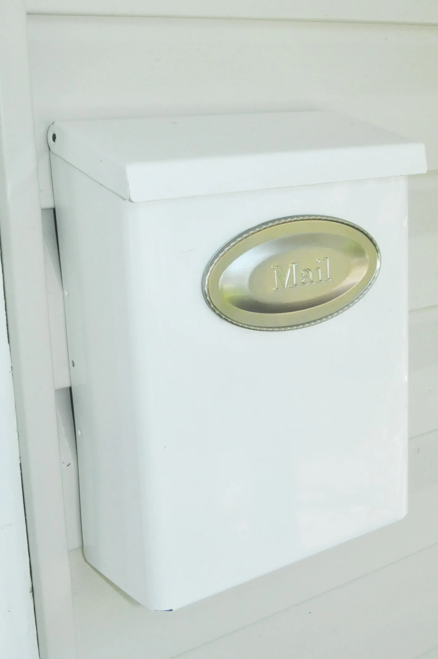 mailbox.jpg