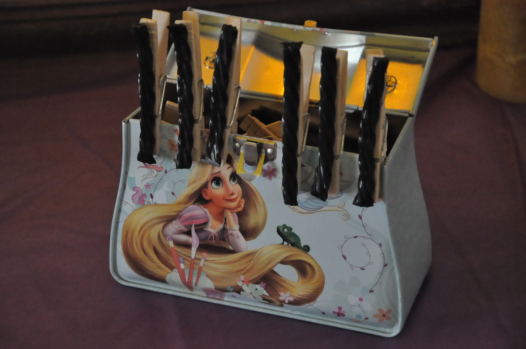 2014 03 29_tangled birthday_8838.JPG