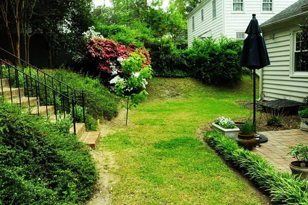 haymount homes westmont yard.jpg