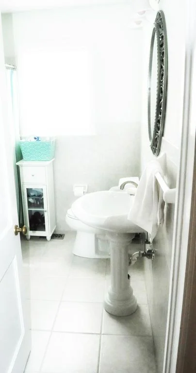 Haymount Homes Westmont Bathroom.jpg