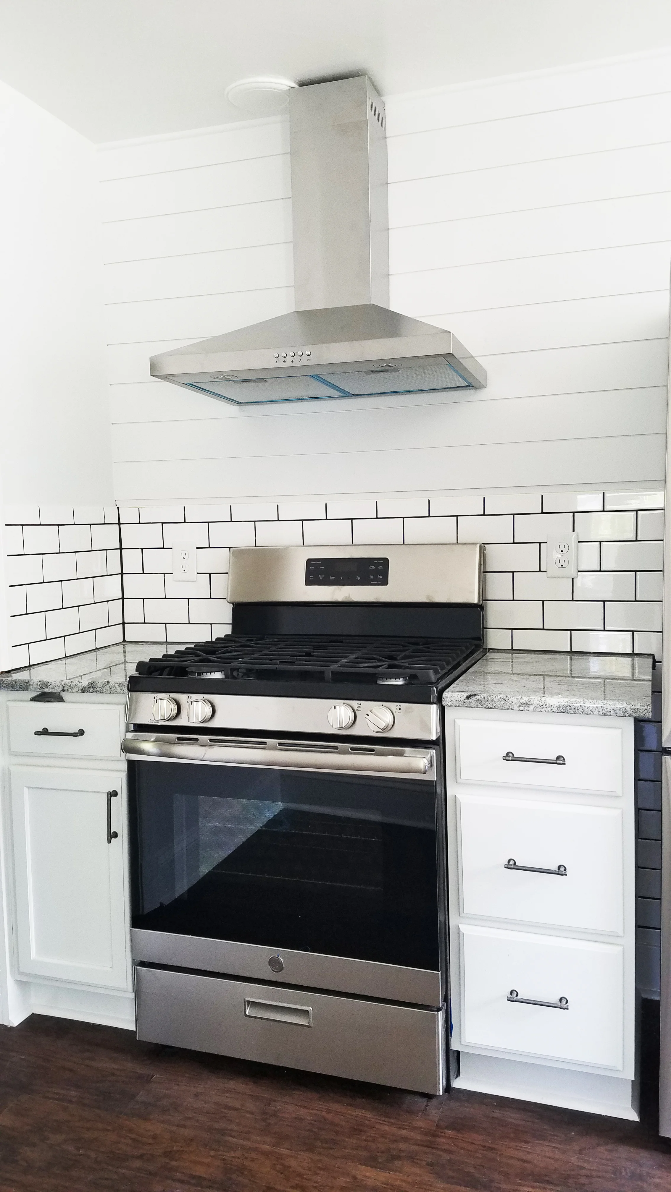 Haymount Homes Glenville House Kitchen 2.jpg