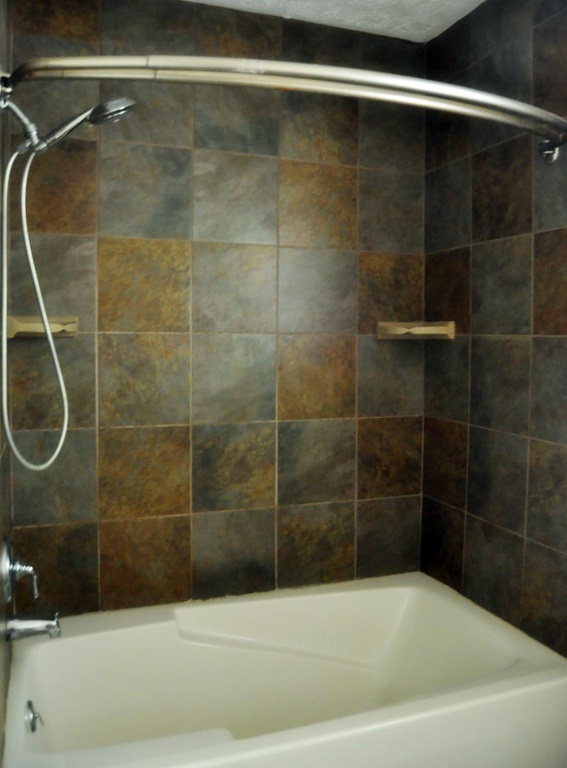 Haymount Homes LLC Pearl bathroom 2.jpg