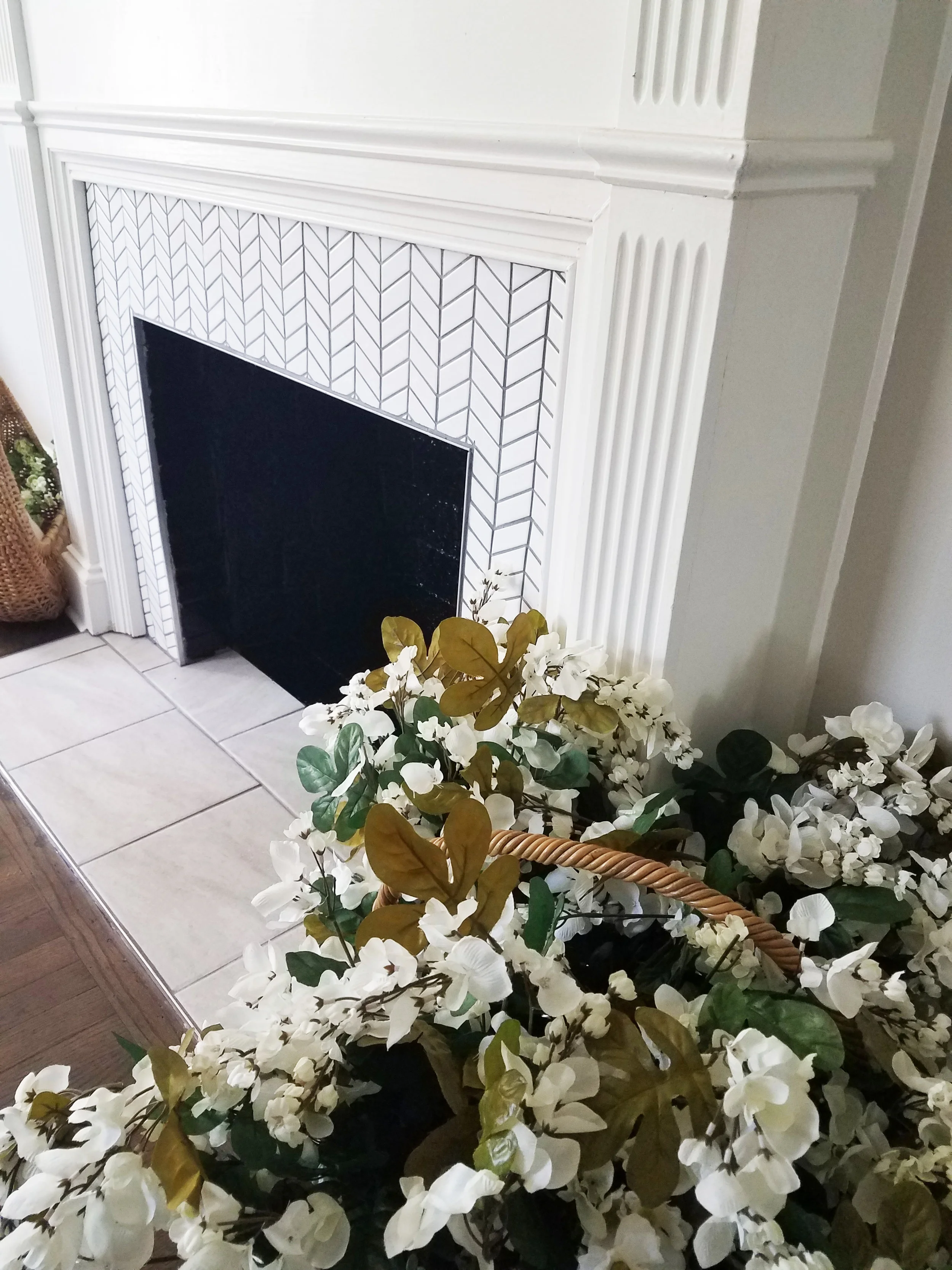 Haymount Homes Greenland Drive Fireplace 1.jpg