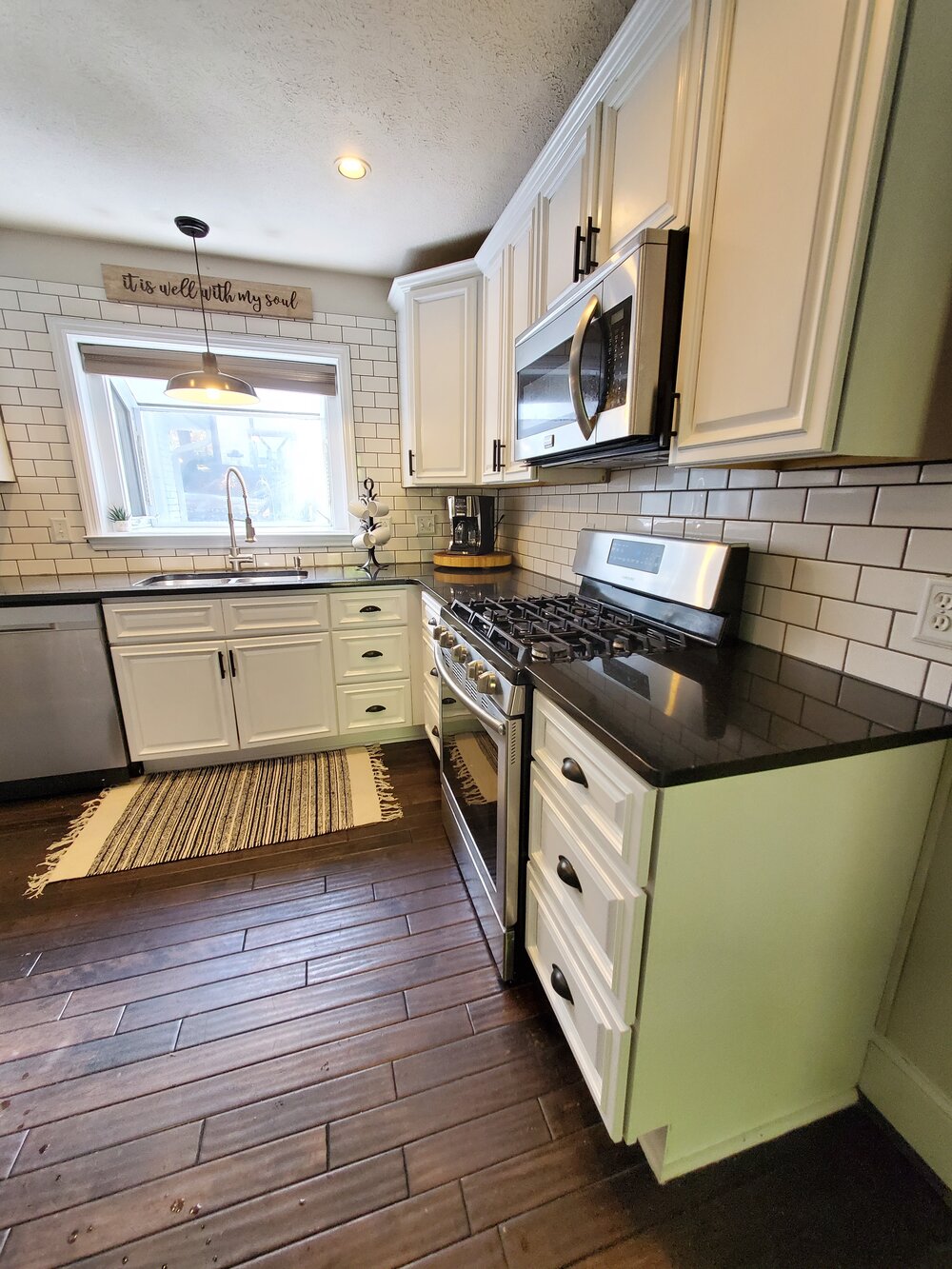 Haymount Homes LLC Haymount Inn airbnb kitchen 2.jpg