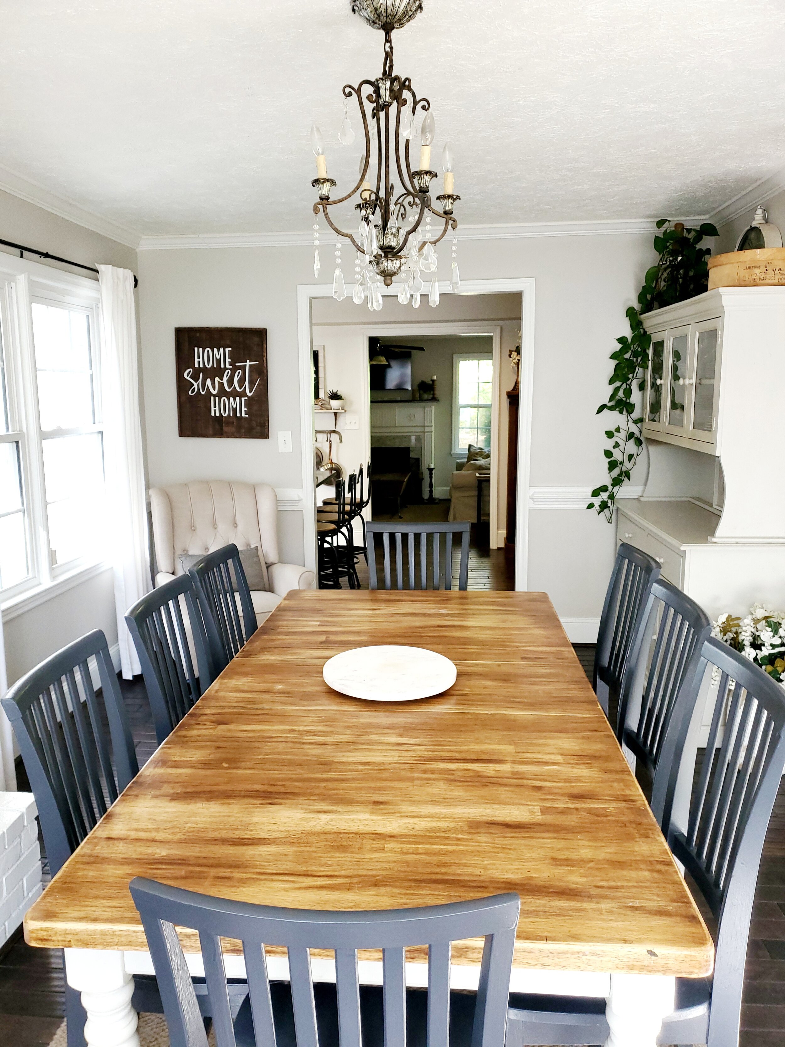 Haymount Homes LLC Haymount Inn Airbnb dining room 4.jpg