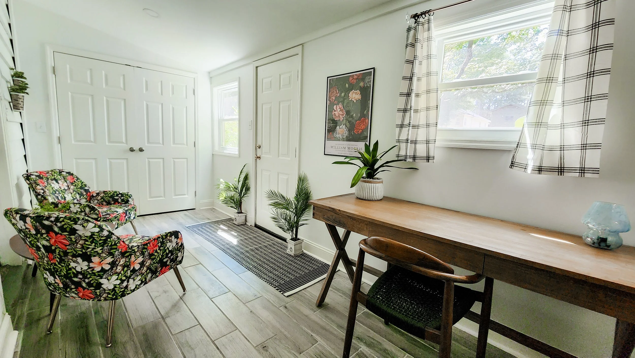 the-traveler-by-haymount-homes-porch.5.jpg