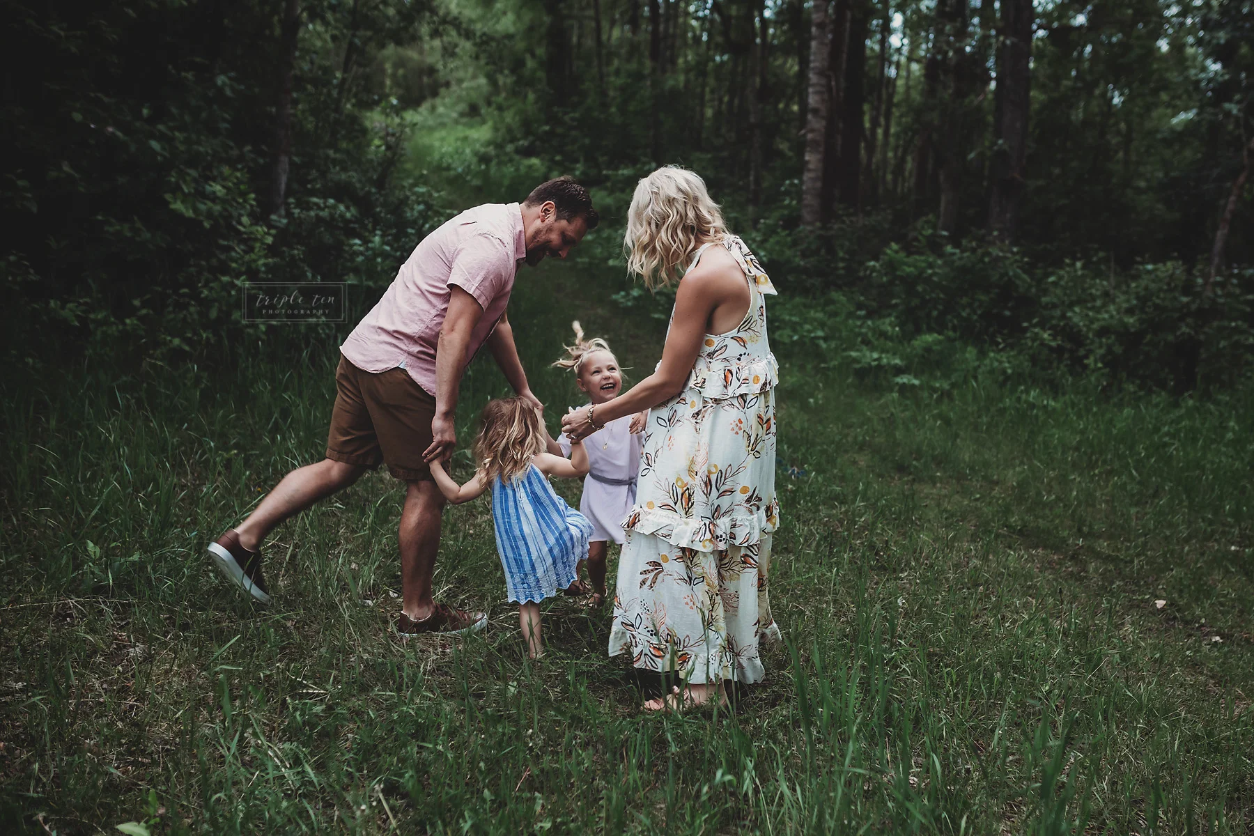 family photo adventure triple ten photography.jpg