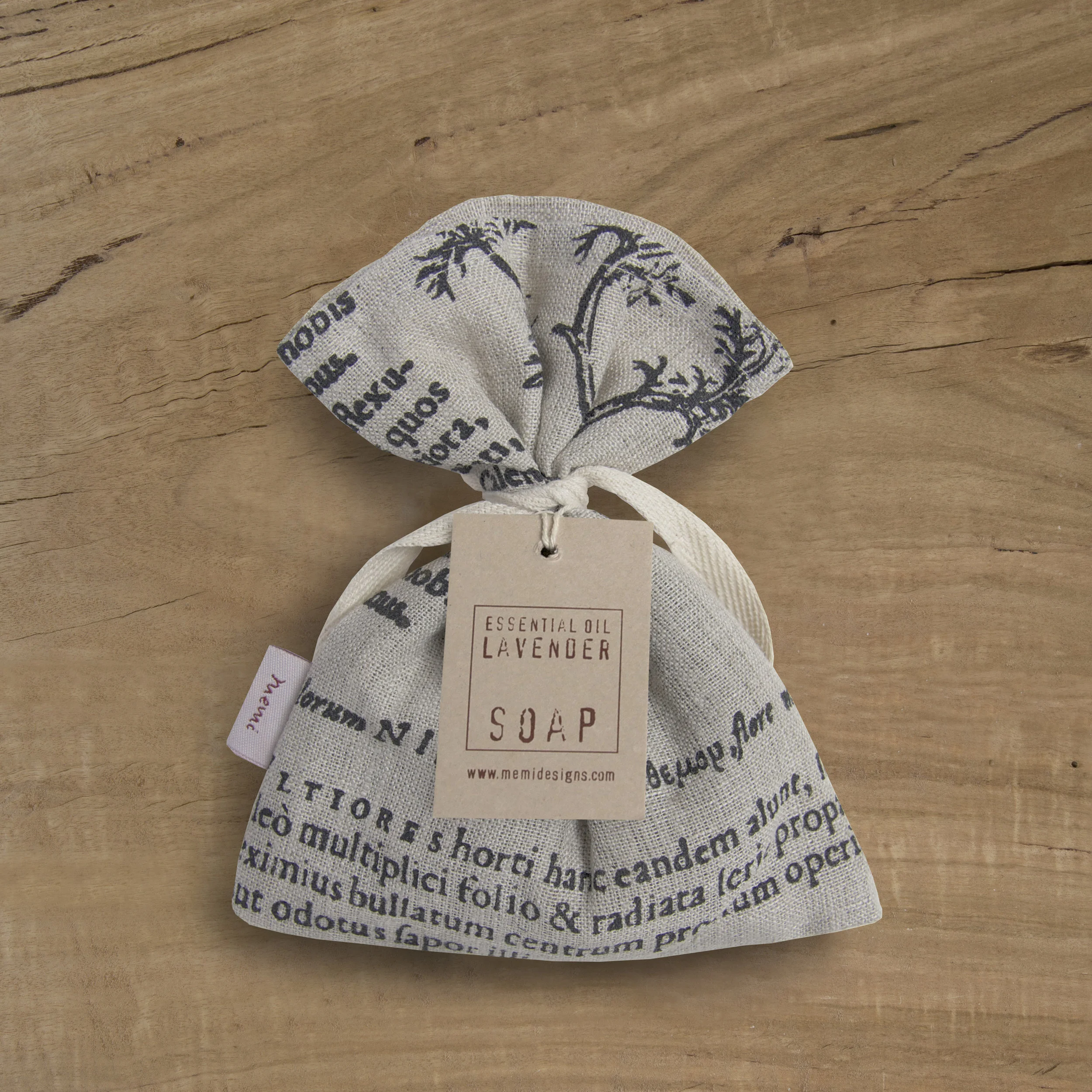 Soap Bag in Latin Herbal black
