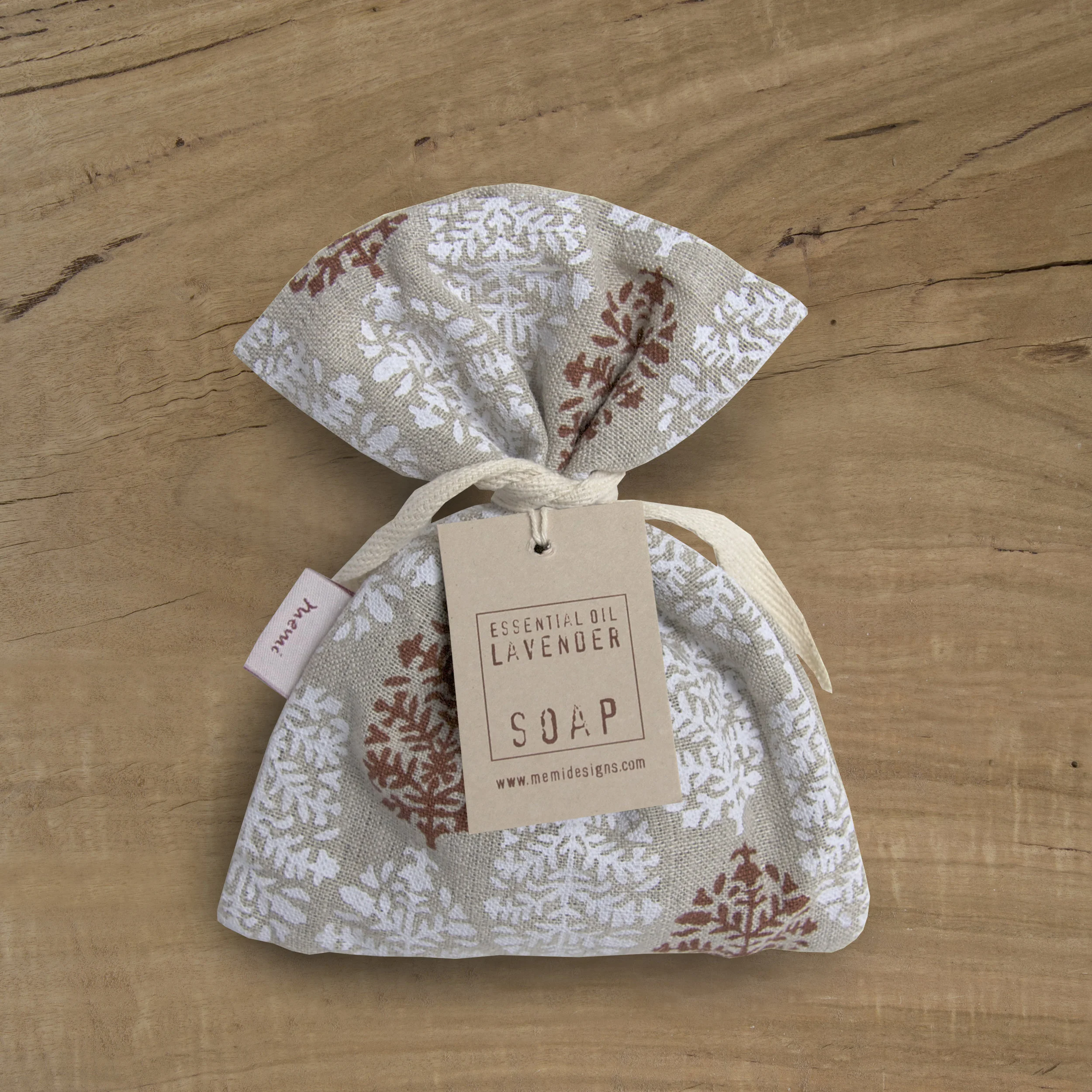 Soap Bag in Indian Summer white/red