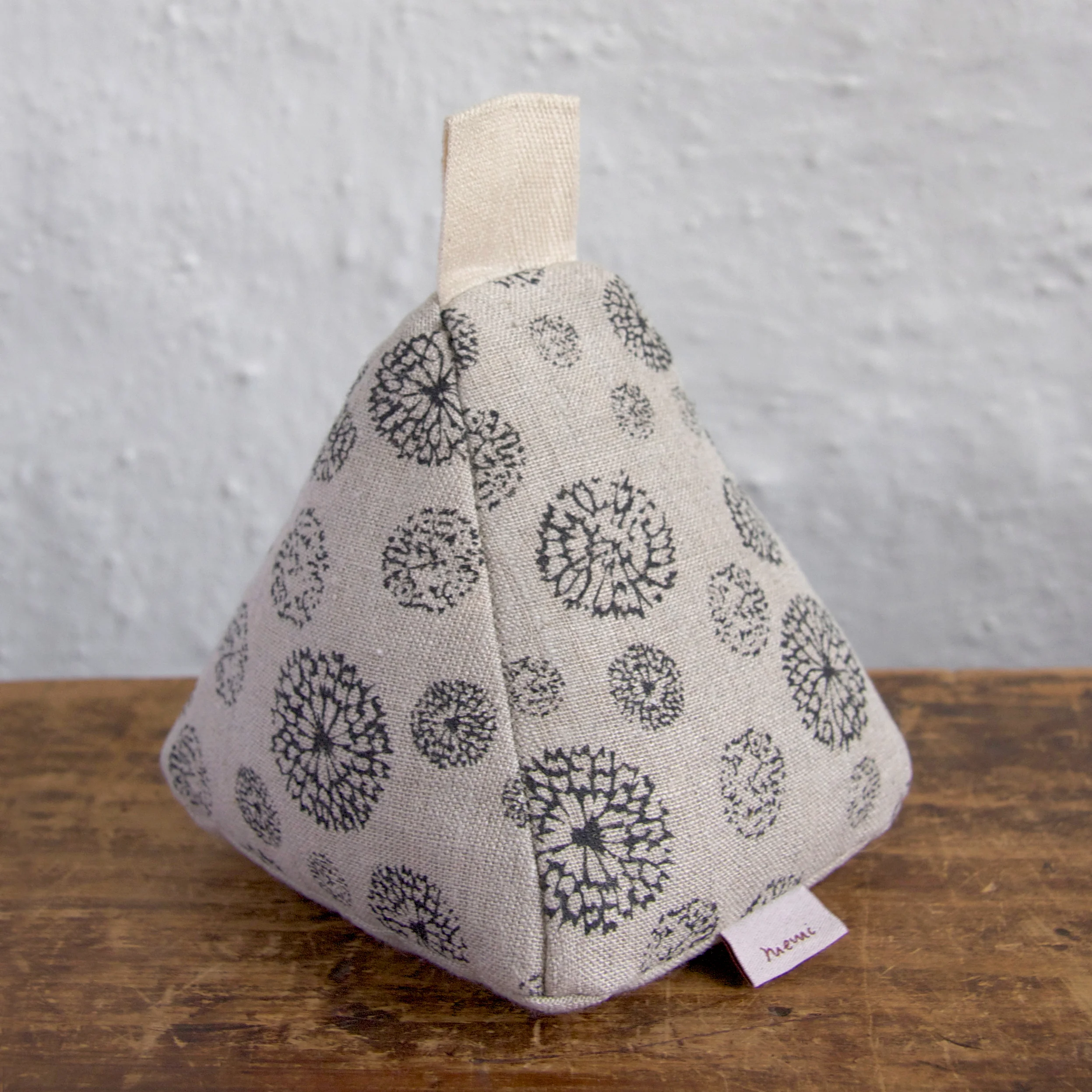 Doorstop in Wildflower black