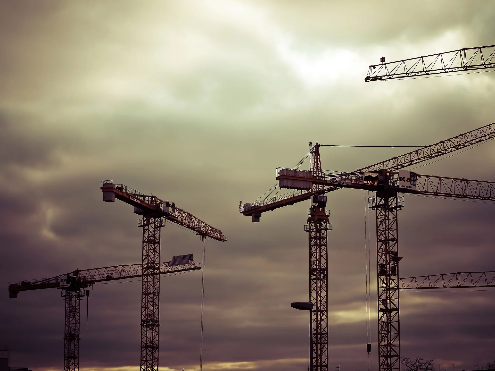 construction-1199586_1920.jpg