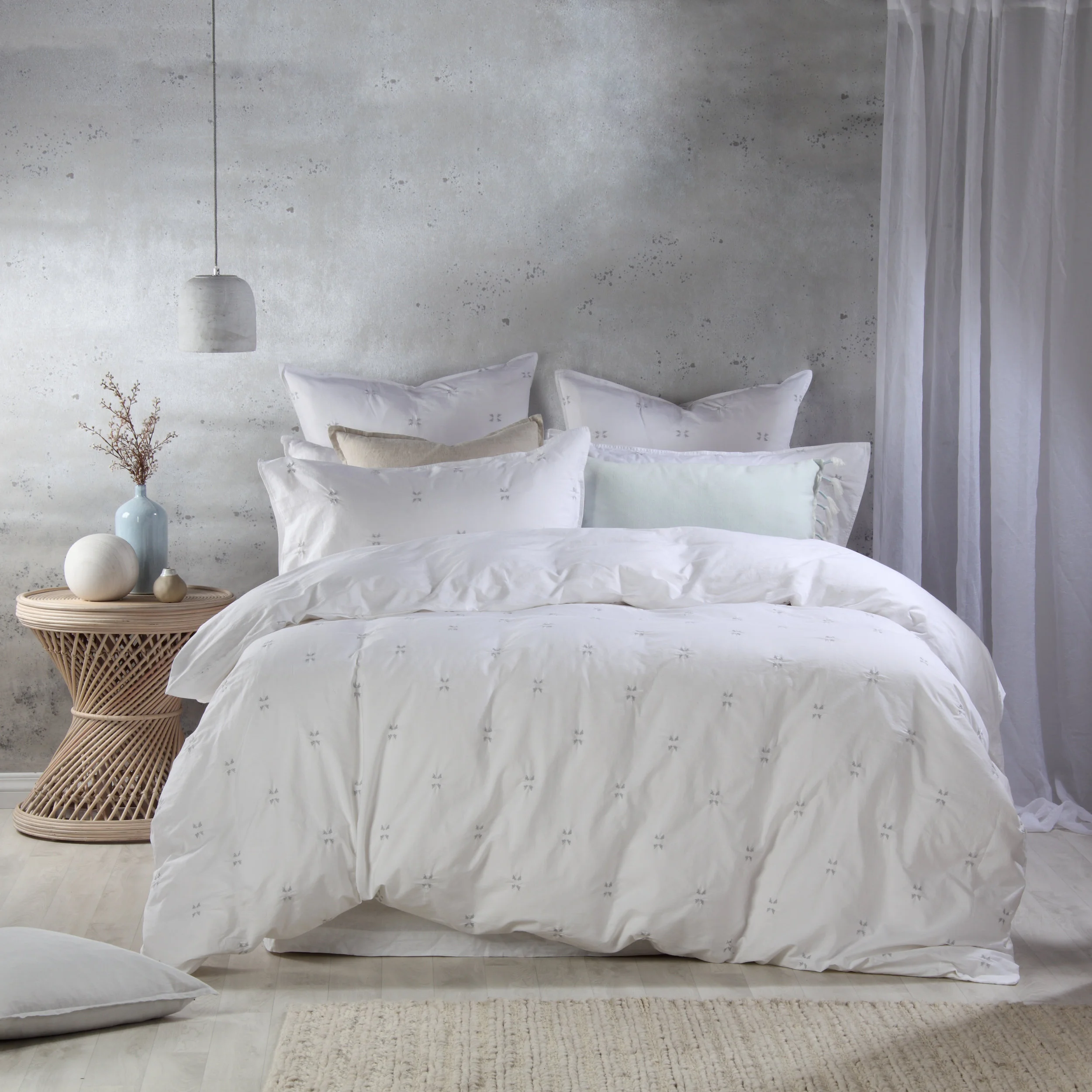 Domani Venice White.jpg