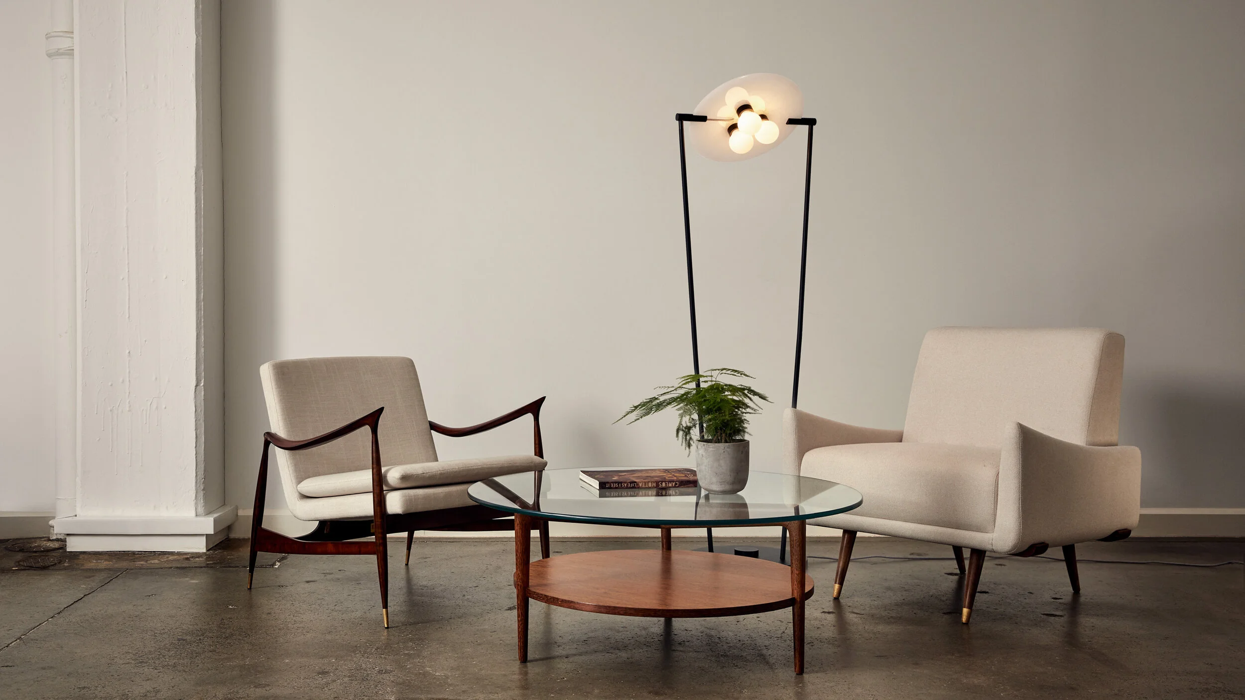 Magma-Floorlamp_Lobby-Set-3_16-x-9.jpg