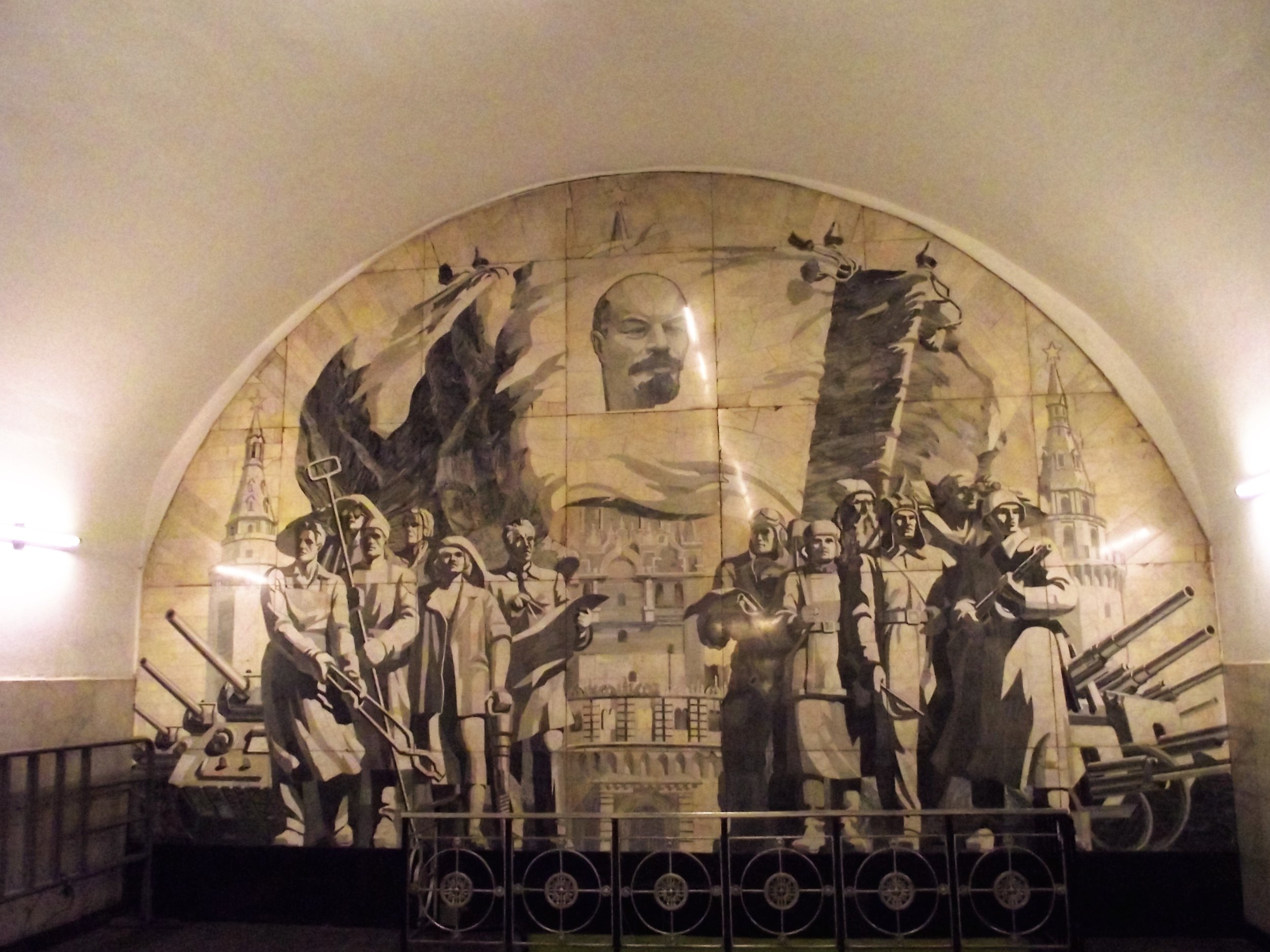 Russia-Moscow-Metro-3.jpg