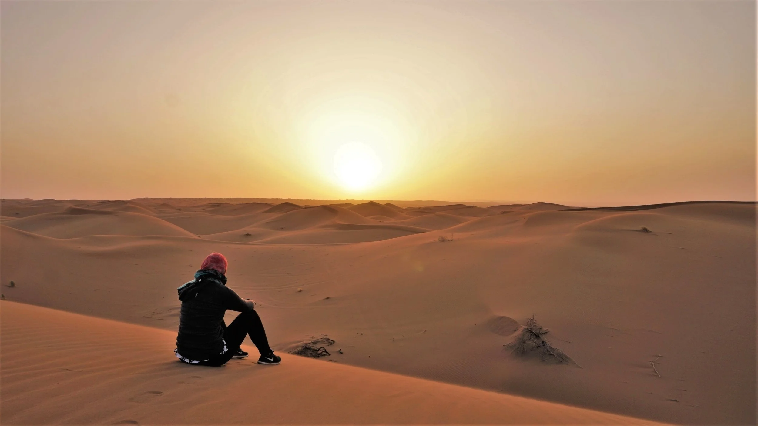 sunset in the desert iran-min.jpg