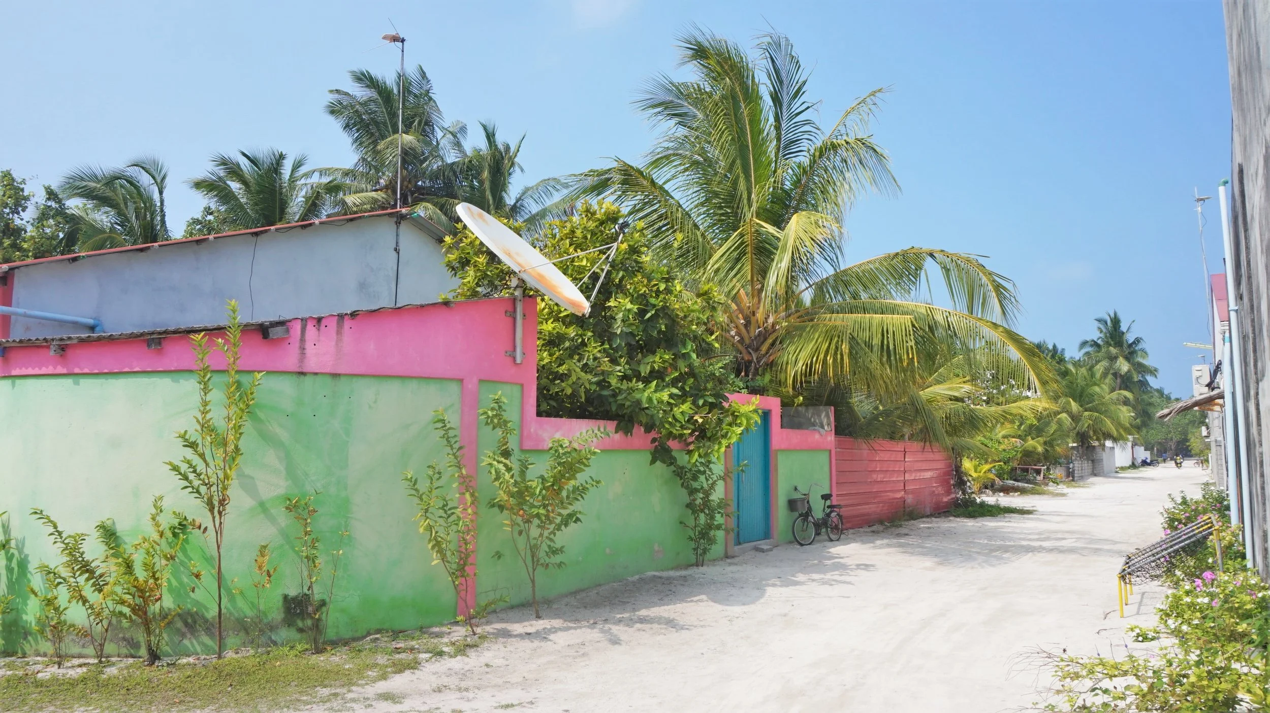 local islands of the Maldives on a budget