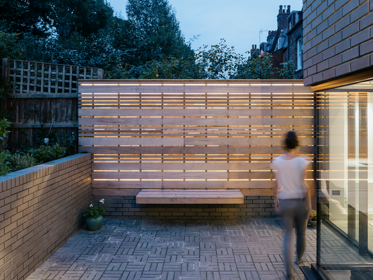 Screen Shot 2020-06-10 at 16.41.25.png