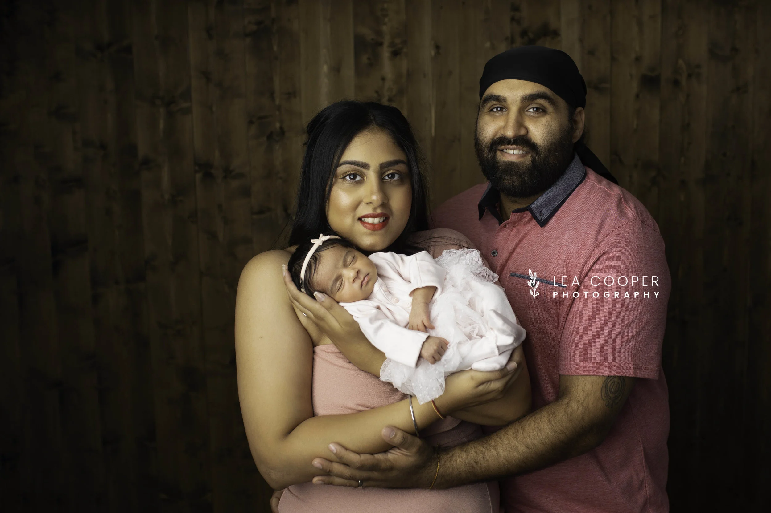 LEA-COOPER-PHOTOGRAPHY-NEWBORN-PHOTOGRAPHER-BABY-PHOTOGRAPHY-NEWBORN-SESSION-WILLENHALL-WOLVERHAMPTON-WEST-MIDLANDS-UK-1.jpg