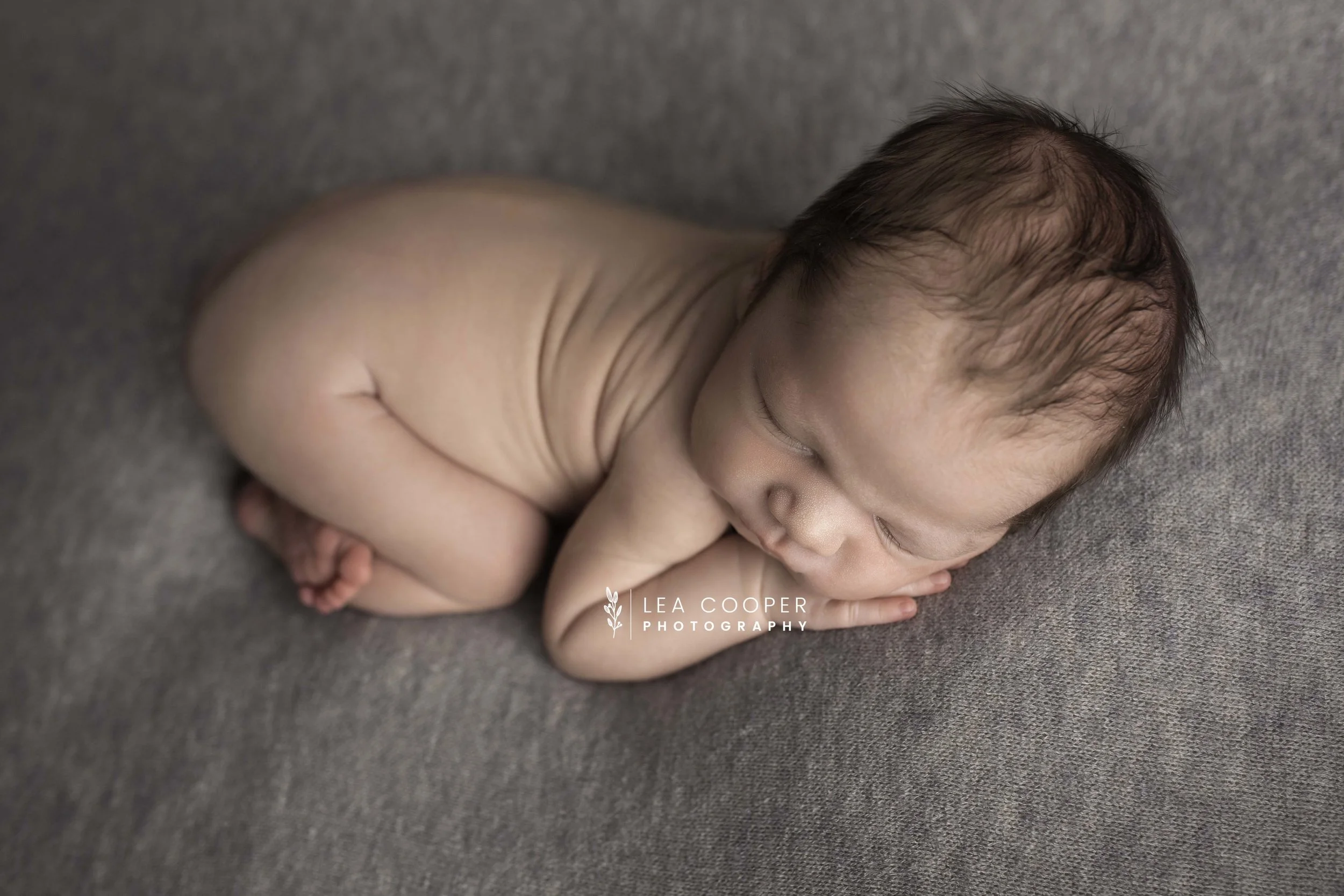 LEA COOPER PHOTOGRAPHY - NEWBORN PHOTOGRAPHY - NEWBORN PHOTOGRAPHY - BABY PHOTOGRAPHER - WILLENHALL - WEDNESBURY - WALSALL - WOLVERHAMPTON - FAMILY PHOTOGRAPHY - NEWBORN SESSION5.jpg