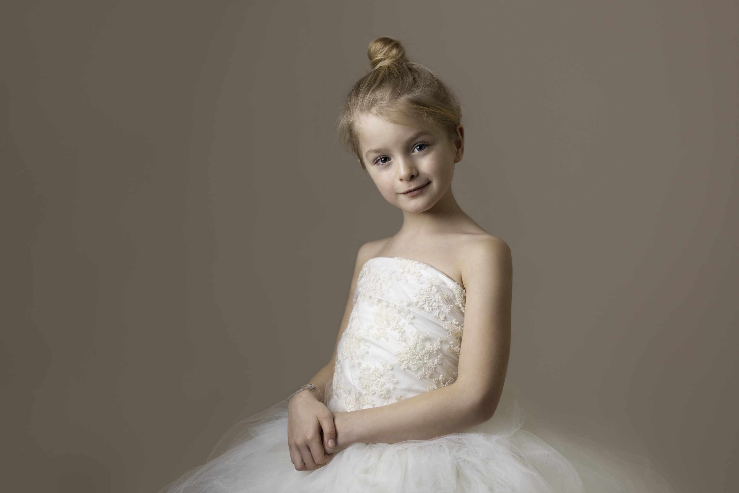 CHILD-PHOTOGRAPHY-LEA-COOPER-PHOTOGRAPHY-PORTRAIT.jpg