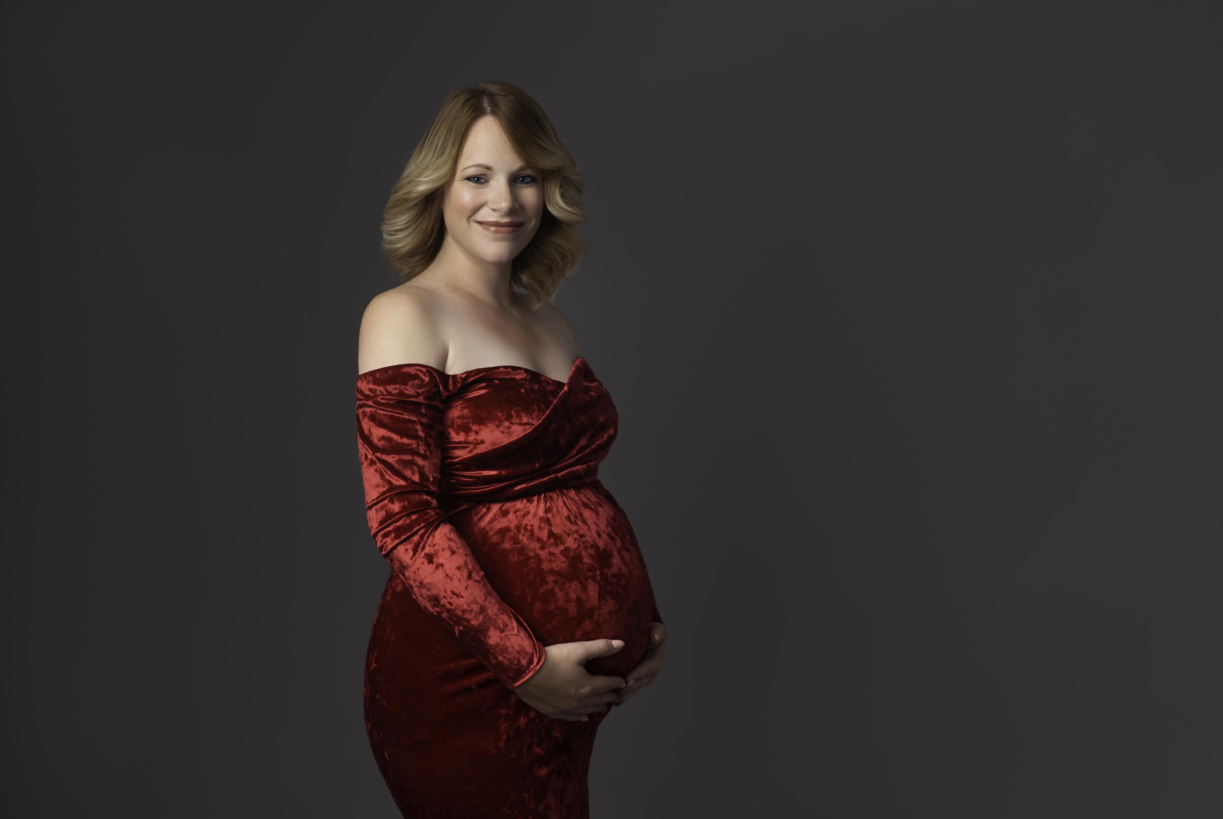 MATERNITY-PHOTOGRAPHY-LEA-COOPER-PHOTOGRAPHY-PREGNANCY.jpg