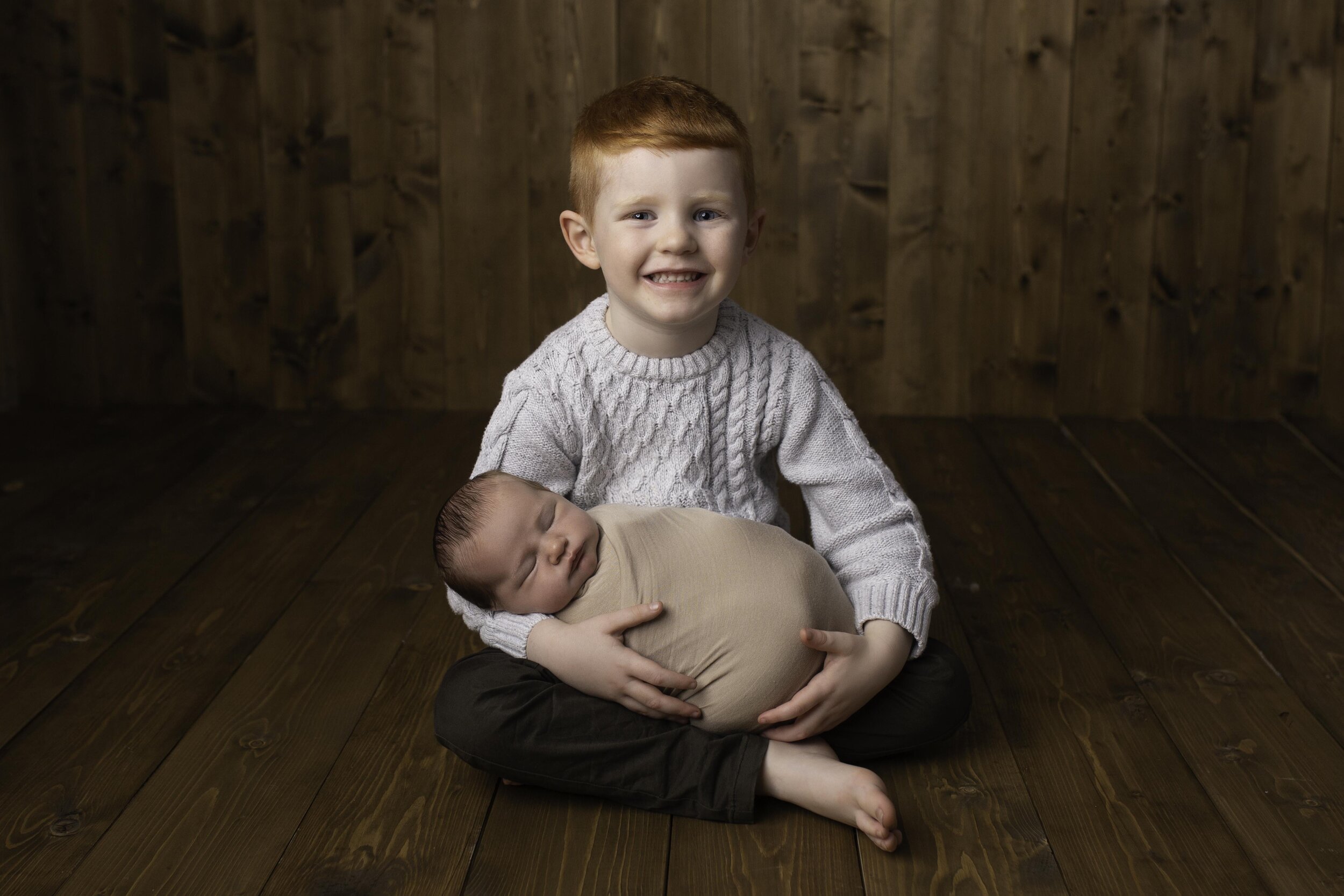 NEWBORN-PHOTOGRAPHY-LEA-COOPER-PHOTOGRAPHY-WILLENHALL-WOLVERHAMPTON.jpg