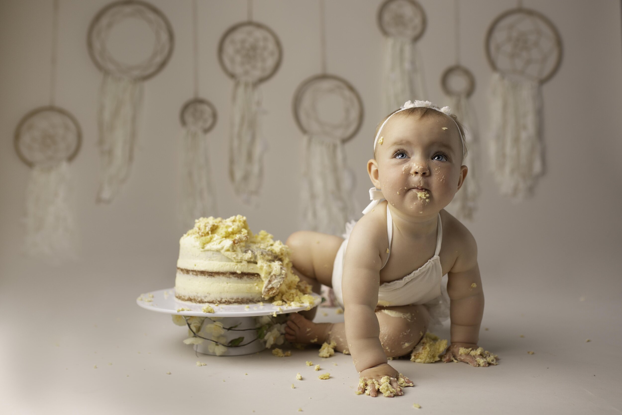 1st-birthdayCAKE-SMASH-MILESTONE-PHOTOGRAPHY-WILLENHALL-WOLVERHAMPTON-LEA-COOPER-PHOTOGRAPHY.jpg