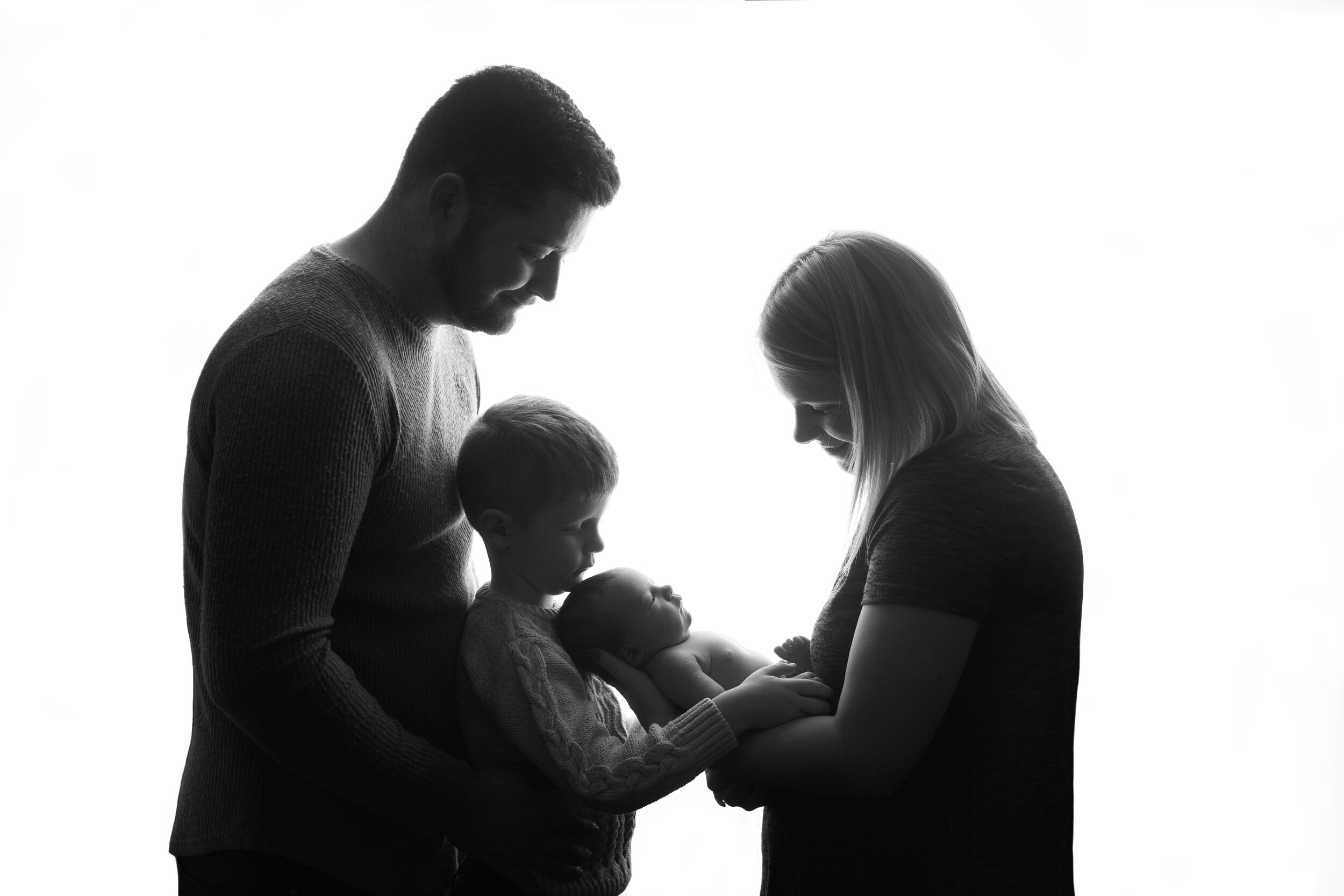 b&w-newborn-family-photoshoot-lea-cooper-photography-baby-willenhall-wolverhampton.jpg