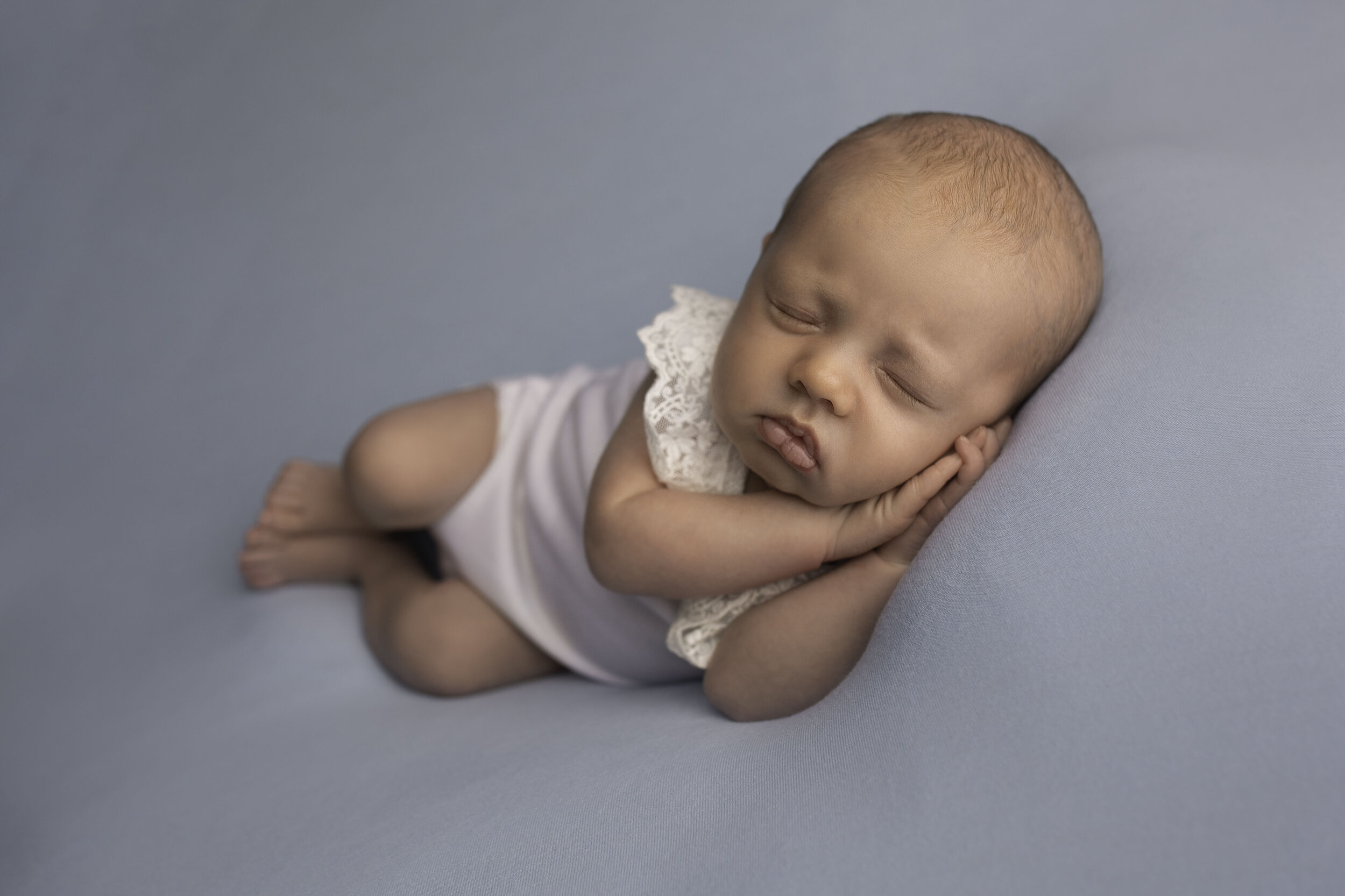 AVA-NEWBORN-PHOTOSHOOT-NEWBORN-SESSION-CHILD-PHOTOGRAPHY-LEA-COOPER-PHOTOGRAPHY-WILLENHALL-WOLVERHAMPTON-29.jpg