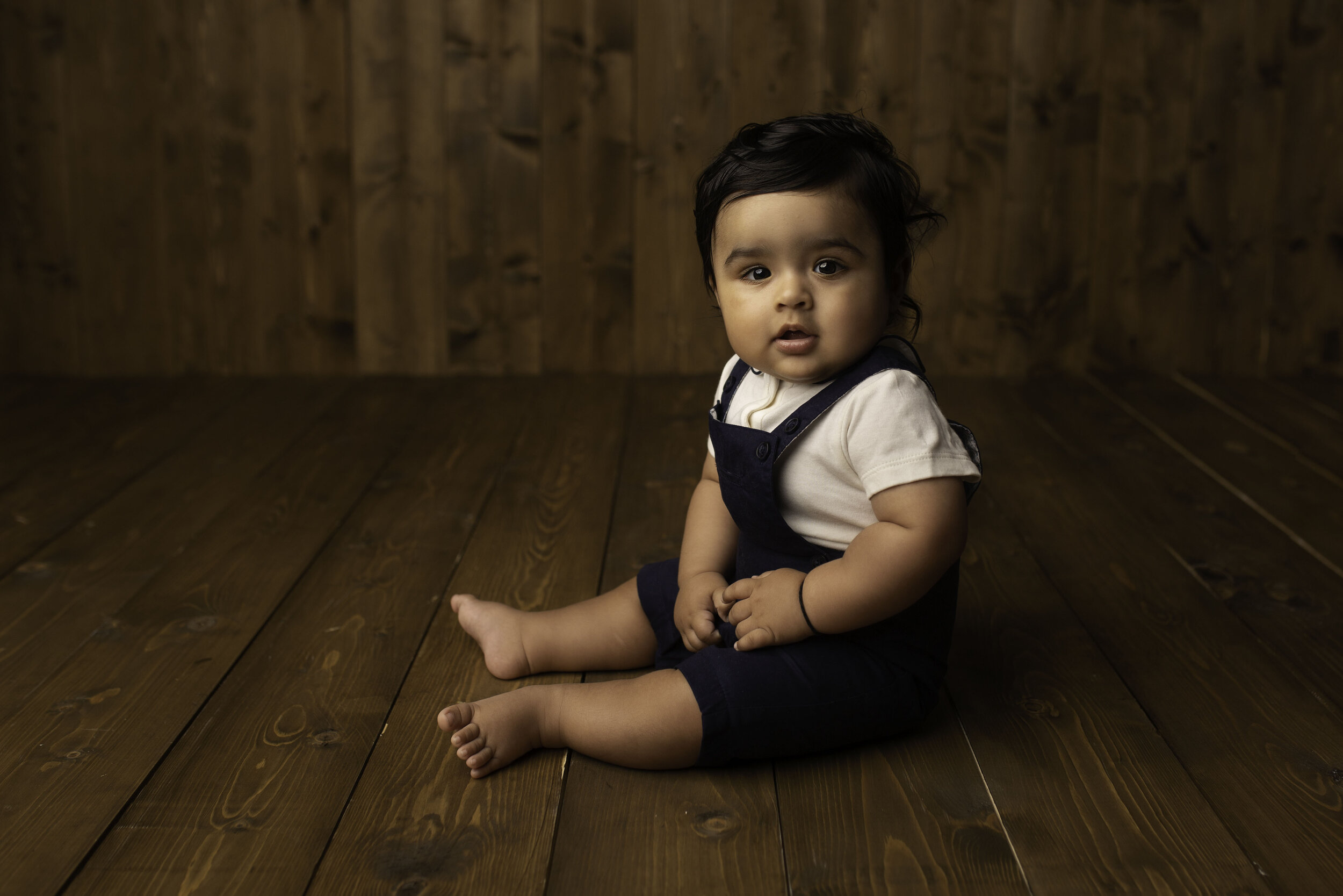 KYRAN-SITTER-SESSION-7-MONTH-OLD-CHILDRENS-PHOTOGRAPHY-LEA-COOOPER-PHOTOGRAPHY-1.jpg