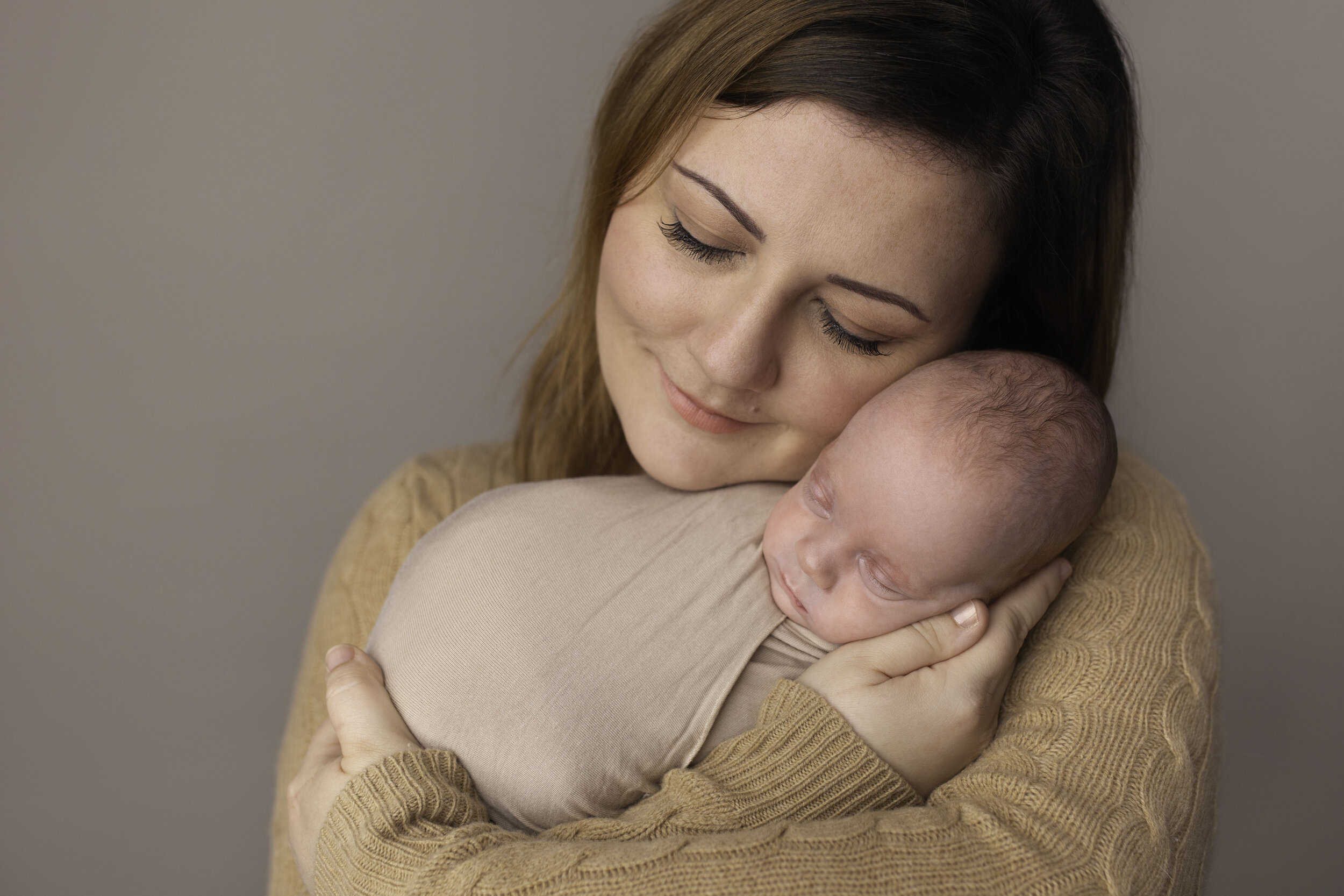 DOMINIC-NEWBRON-PHOTOGRAPHER-WILLENHALL-BABY-PHOTOSHOOT-WOLVERHAMPTON-LEA-COOPER-PHOTOGRAPHY-WILLENAHLL-WOLVERHAMPTON-UK-18.jpg